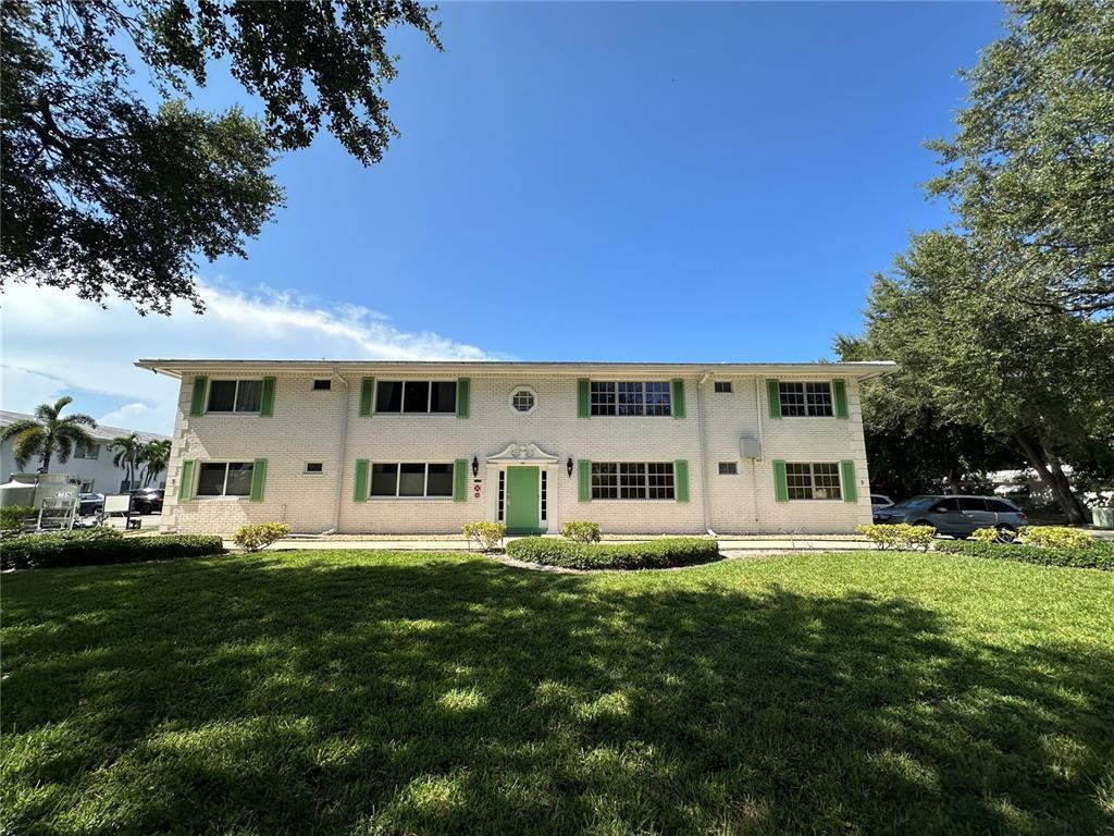 This 1 bedroom 1 bath Coop  unit has several upgrades in place. Conveniently located , next to the corner unit making it very accessible with assigned parking spot right in front. Well managed Association with Clubhouse, Pool, and Shuffleboard Court. On site Management. Ideally located, close to beaches, shopping, restaurants and all of  Fort Lauderdale City Amenities. All ages welcome. 2 year ownership to lease. Cash only purchases.