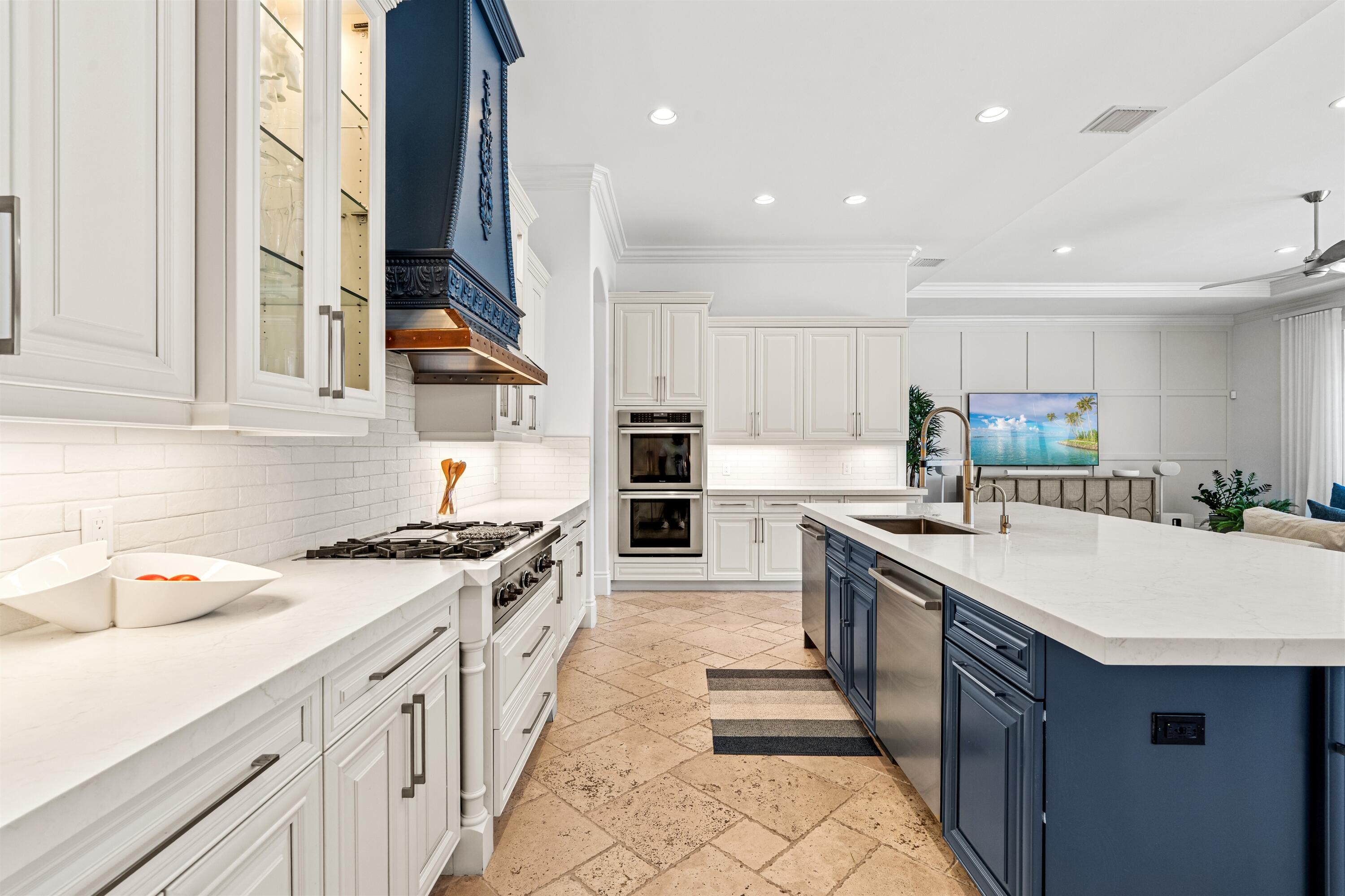 LIGHTHOUSE POINT 6TH SEC - Residential