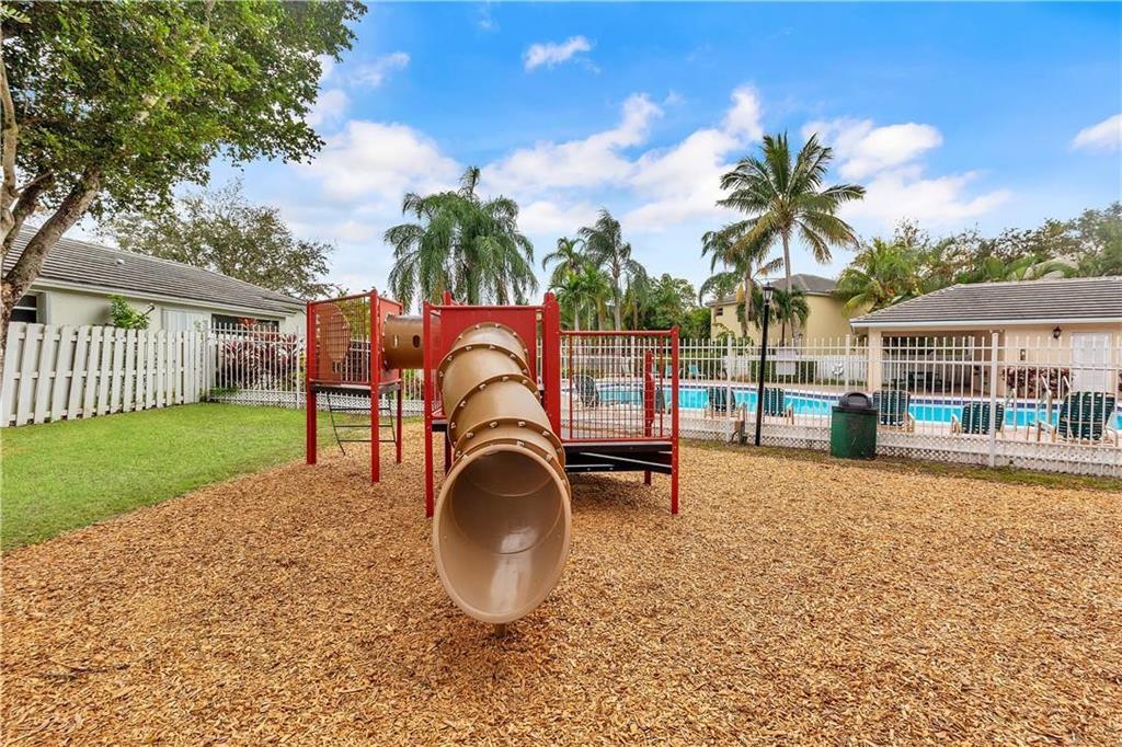 JACARANDA PARCEL 216 - Residential Lease