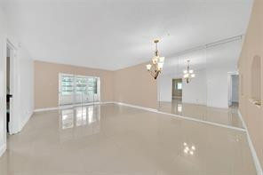 ORIOLE GOLF & TENNIS CLUB - Residential