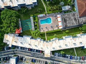 ORIOLE GOLF & TENNIS CLUB - Residential