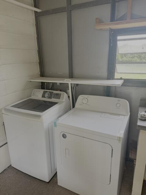 ST LUCIE FALLS (AKA RIVER FOREST) - Residential Lease