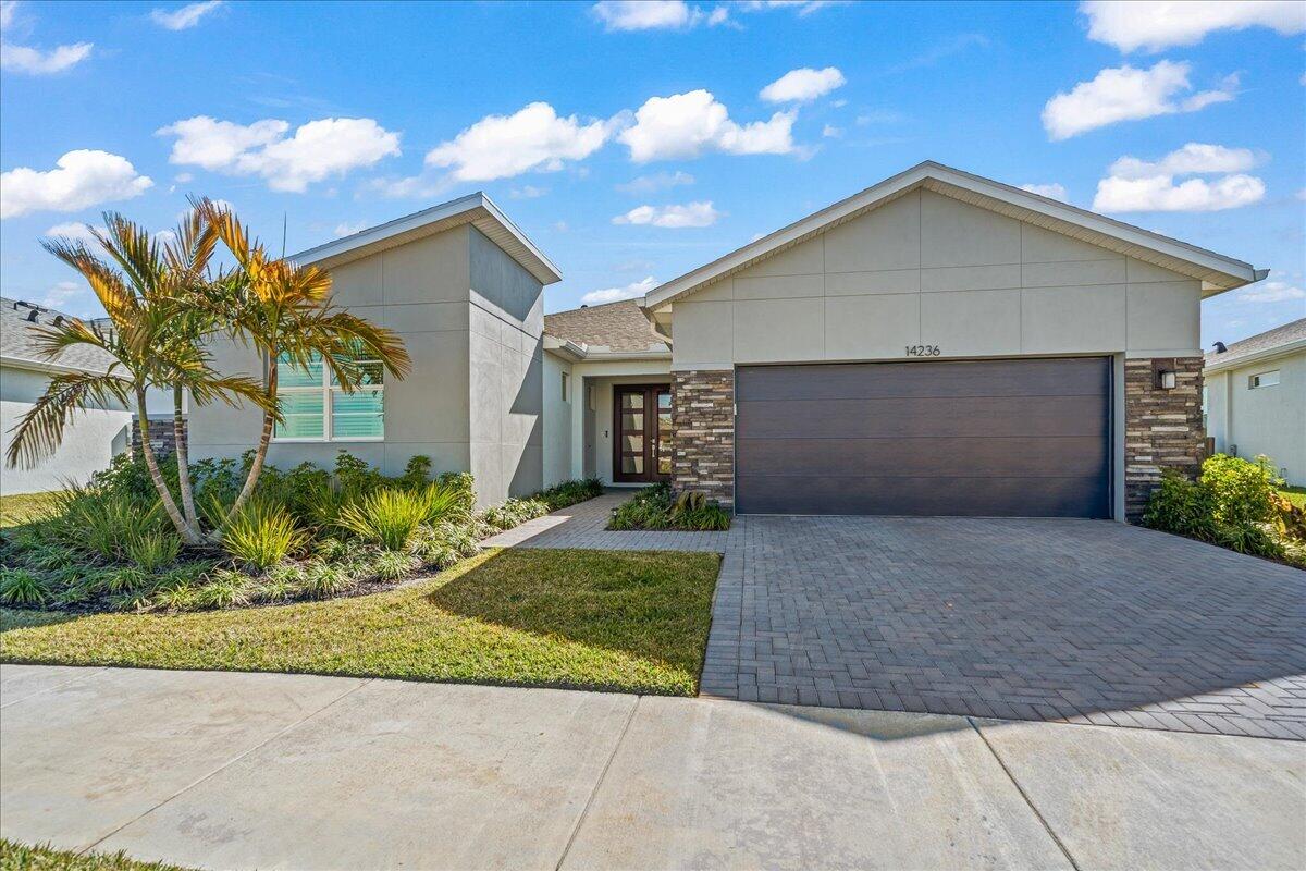 CADENCE PHASE II - Residential