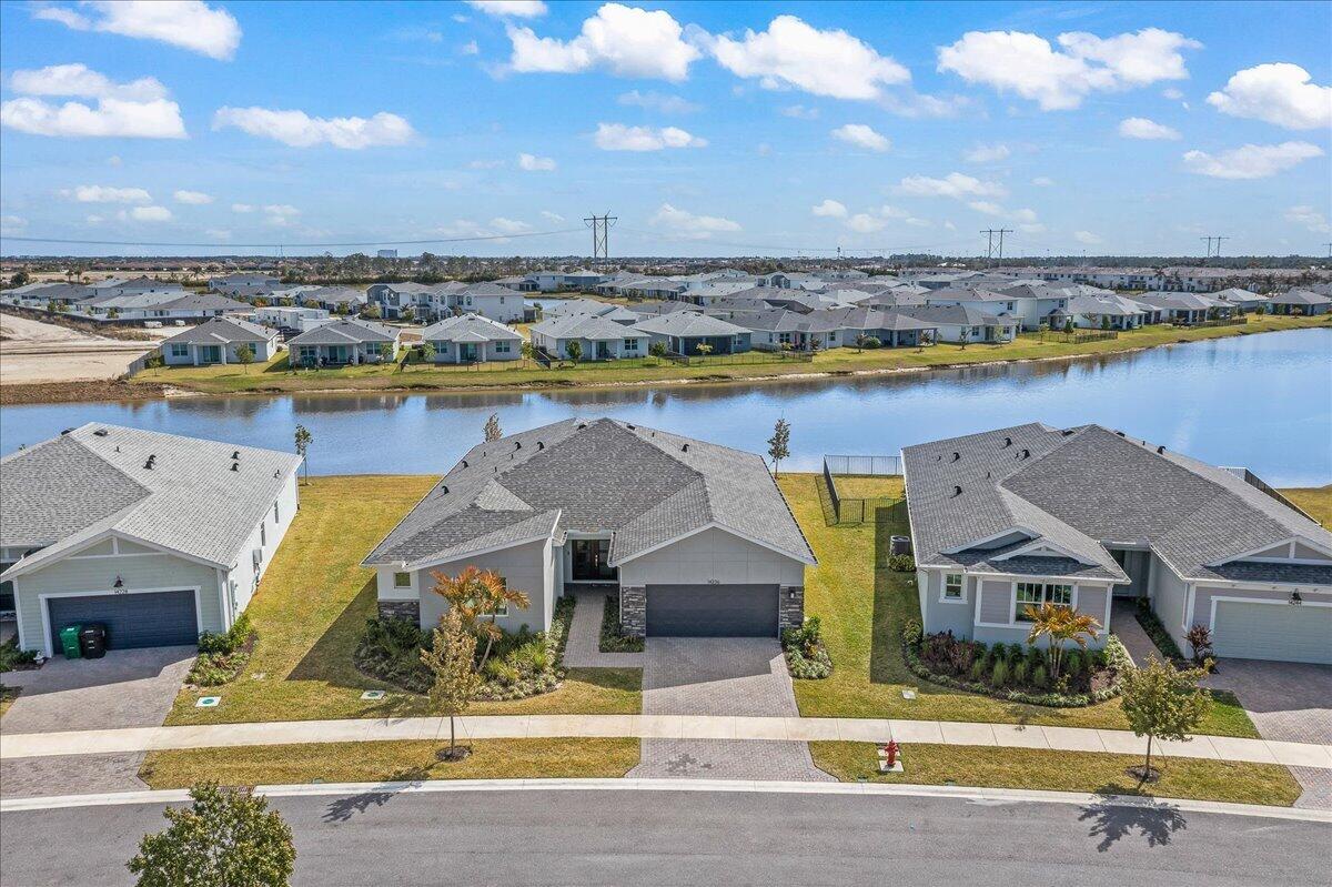 CADENCE PHASE II - Residential
