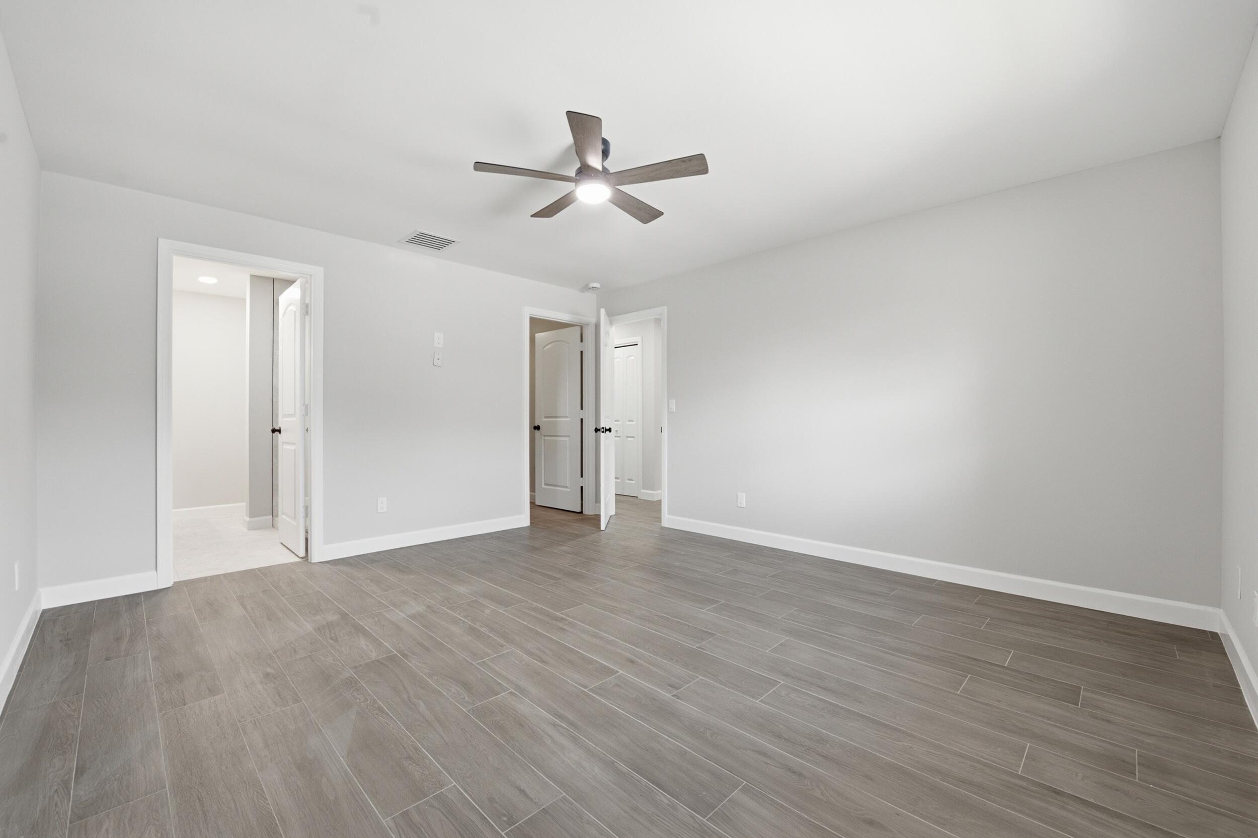 COUNTRY CLUB ESTATES SUBDIVISION - Residential