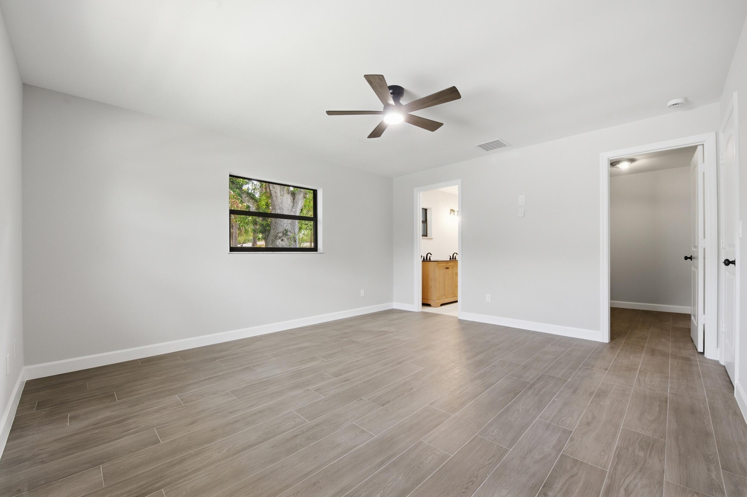 COUNTRY CLUB ESTATES SUBDIVISION - Residential