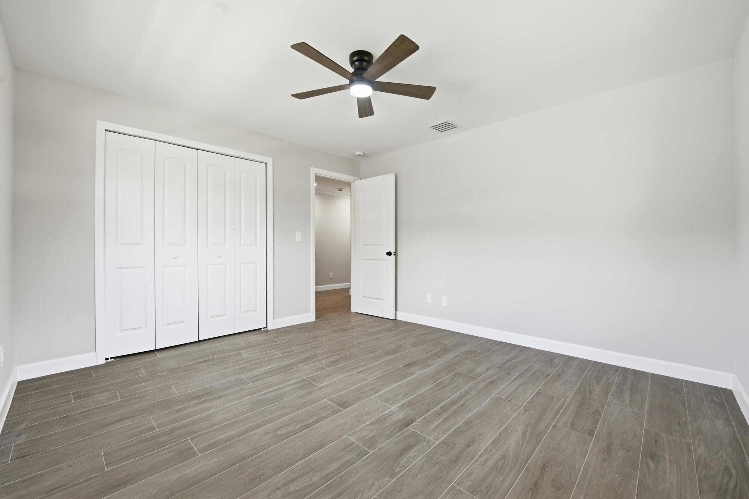 COUNTRY CLUB ESTATES SUBDIVISION - Residential