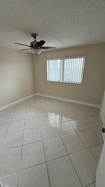 CYPRESS BEND CONDOMINIUM VII - Residential