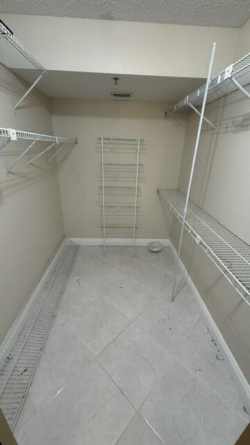 CYPRESS BEND CONDOMINIUM VII - Residential