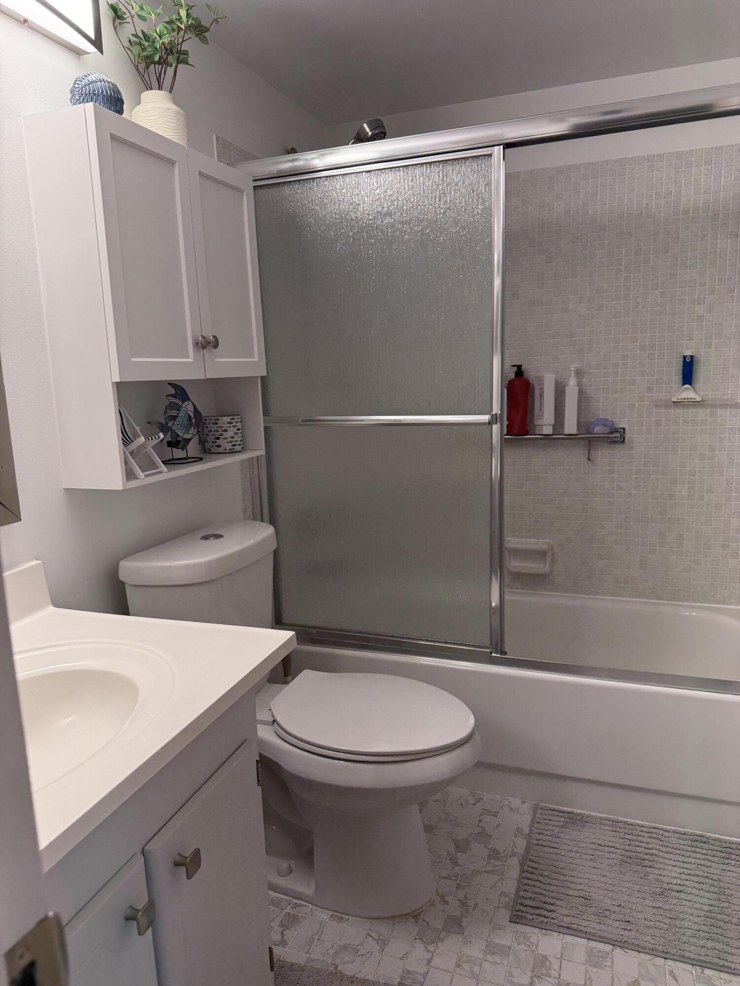 OAKRIDGE T CONDO T - Residential