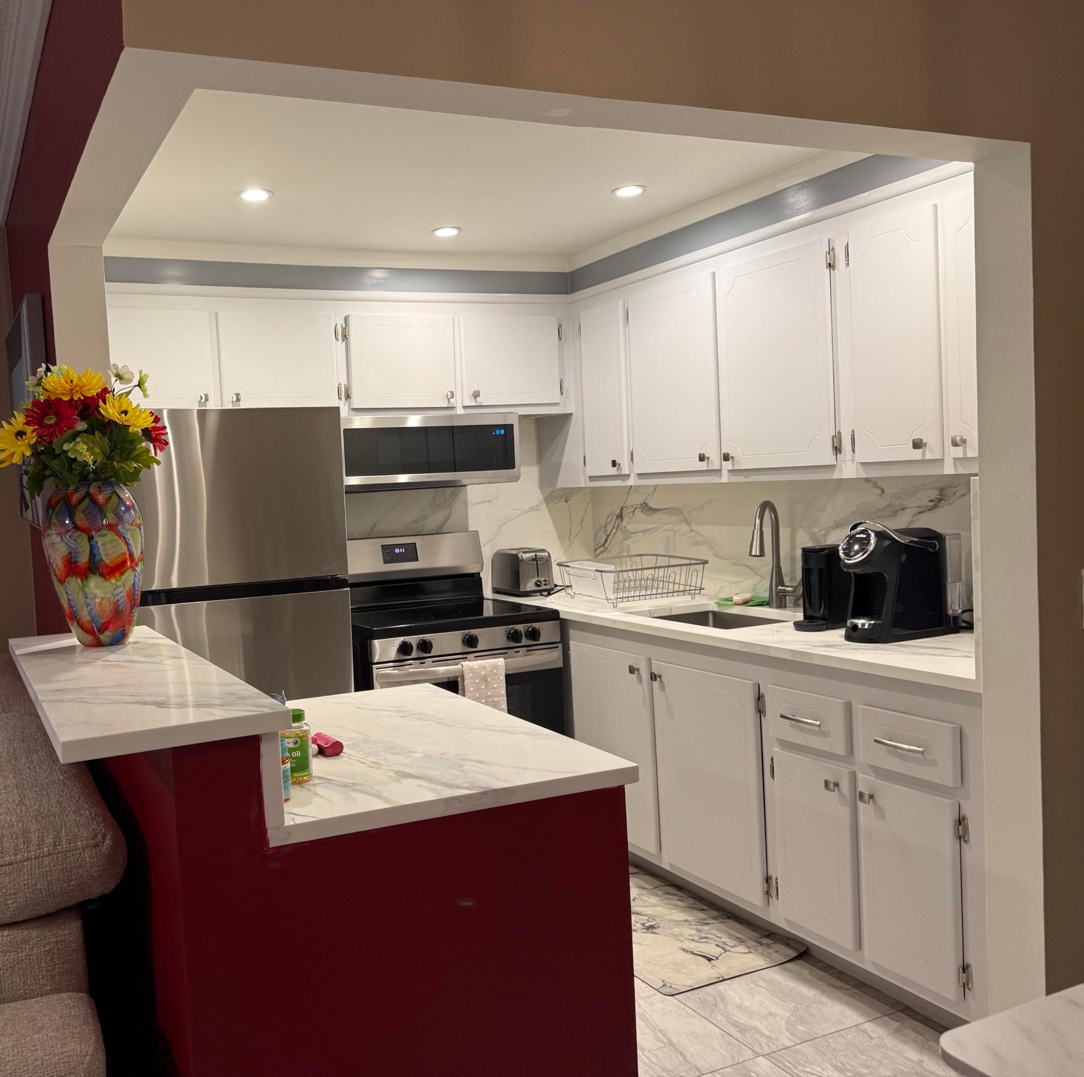 OAKRIDGE T CONDO T - Residential
