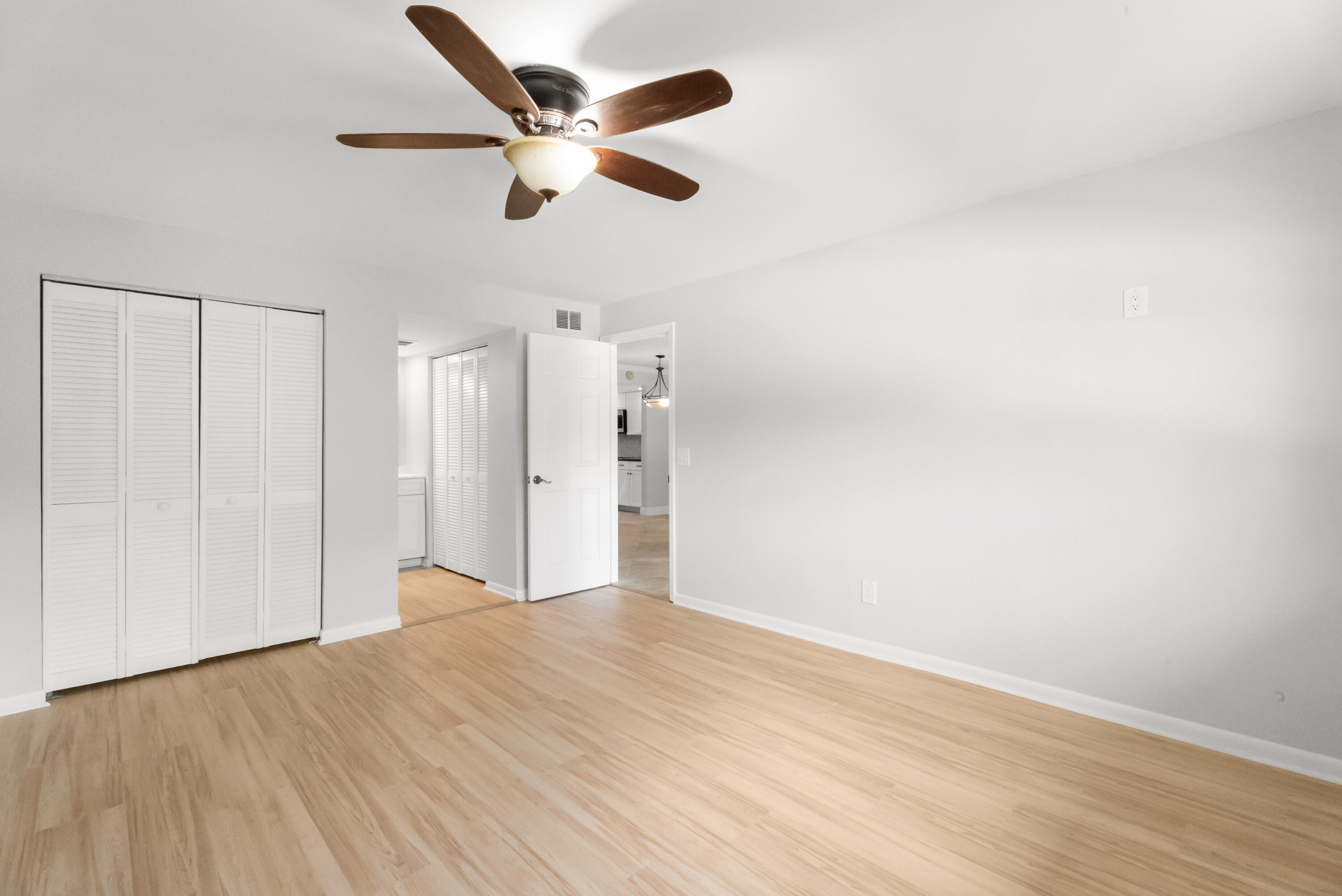 TROPIC GROVES CONDO - Residential