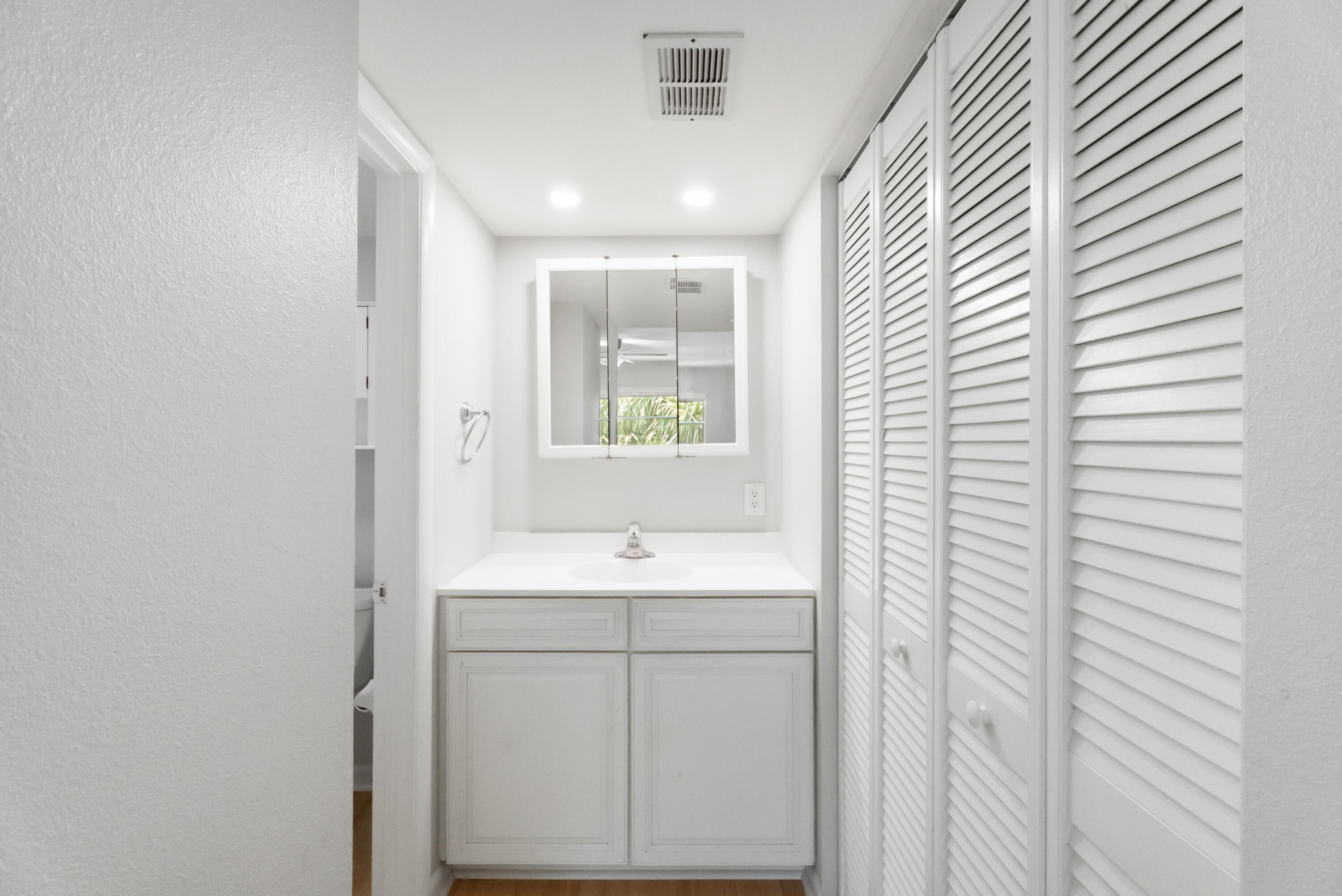 TROPIC GROVES CONDO - Residential