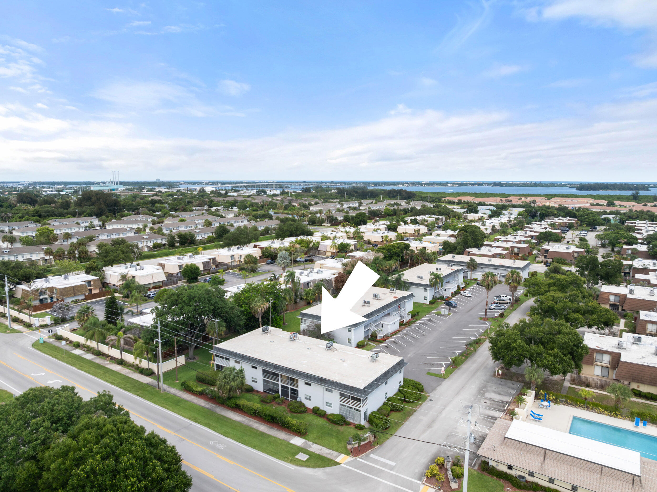 TROPIC GROVES CONDO - Residential