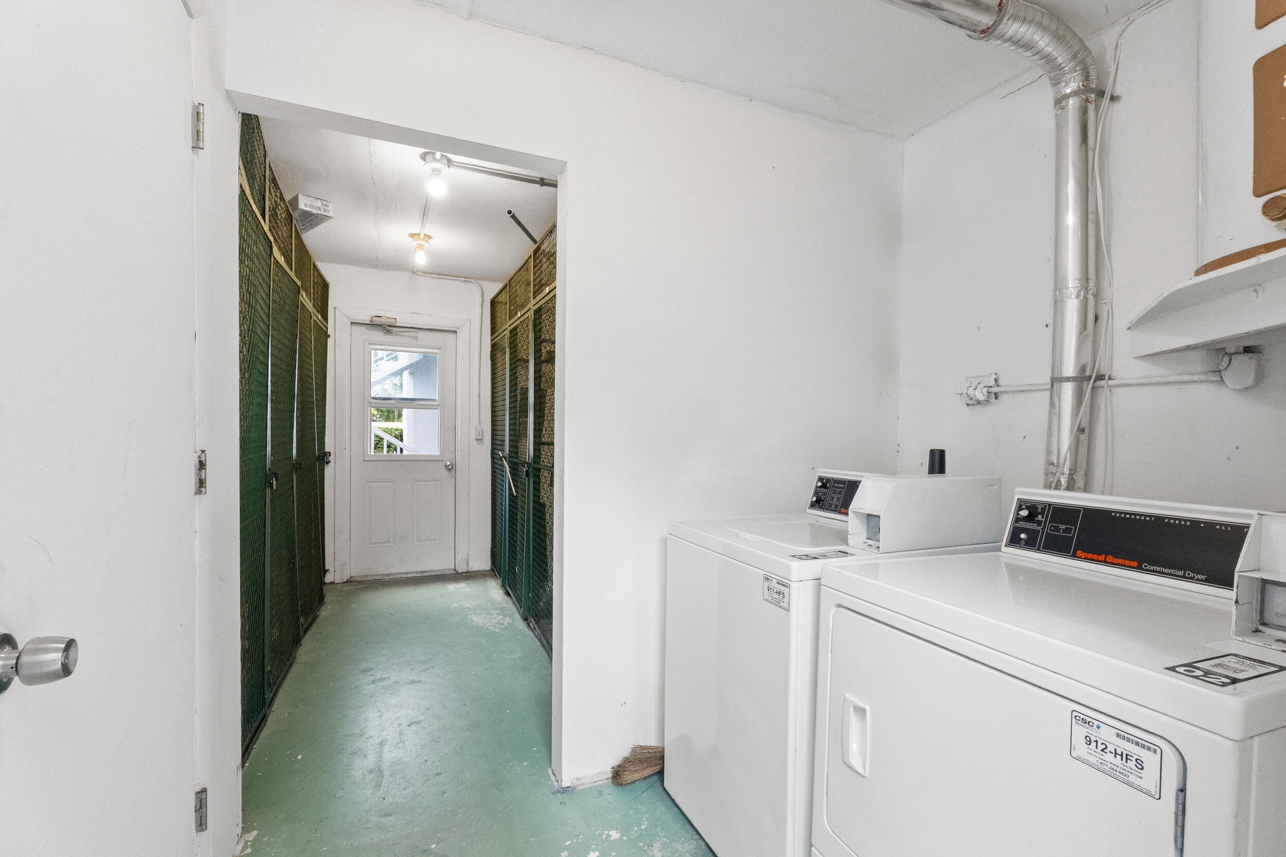 TROPIC GROVES CONDO - Residential