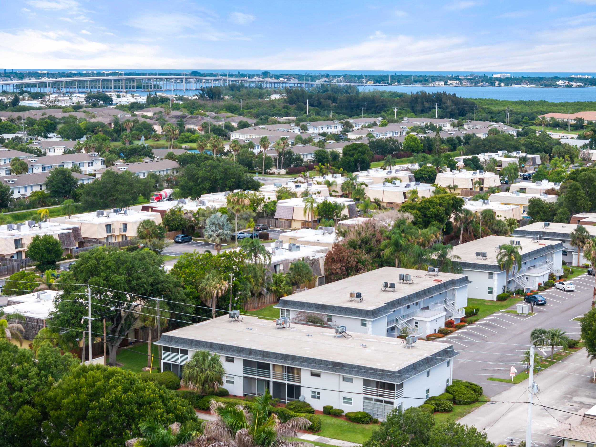 TROPIC GROVES CONDO - Residential