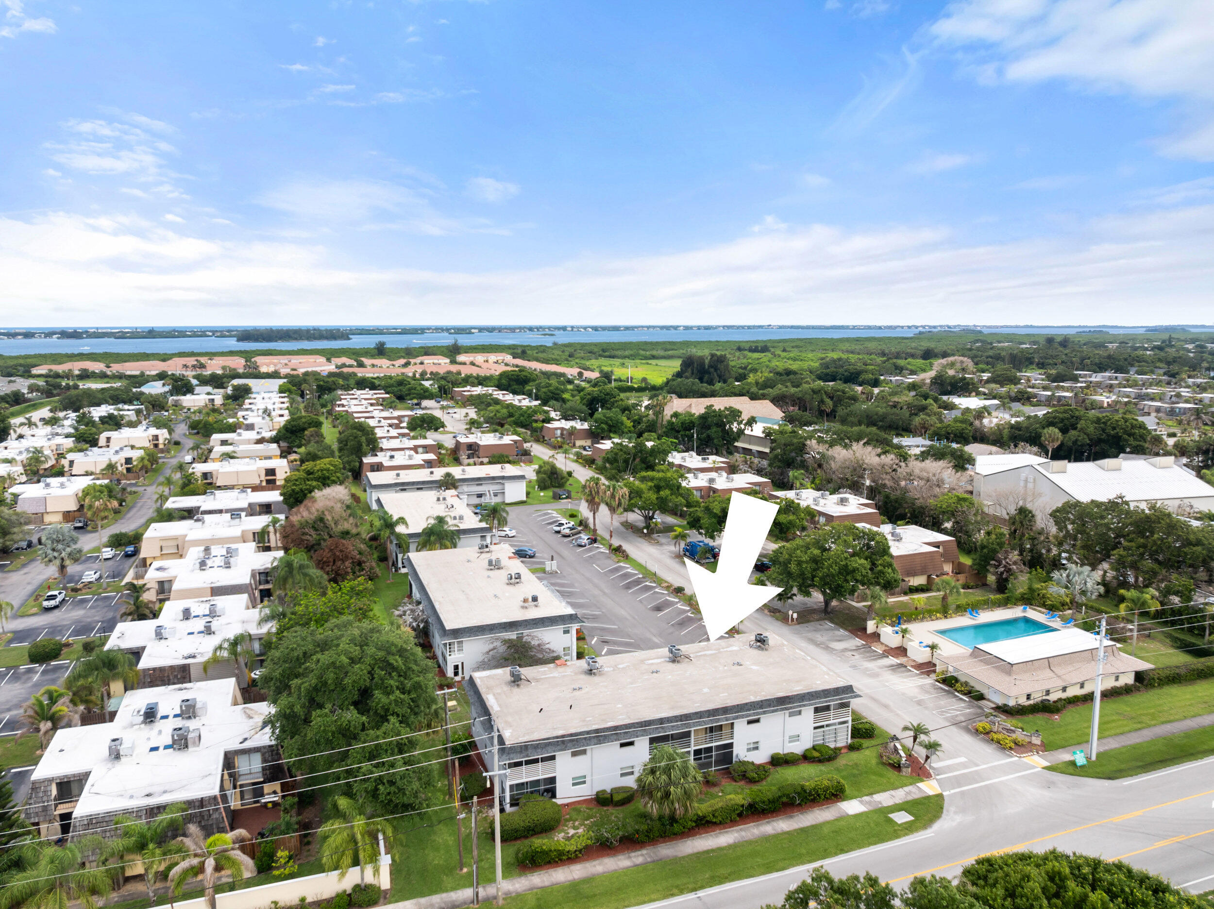 TROPIC GROVES CONDO - Residential