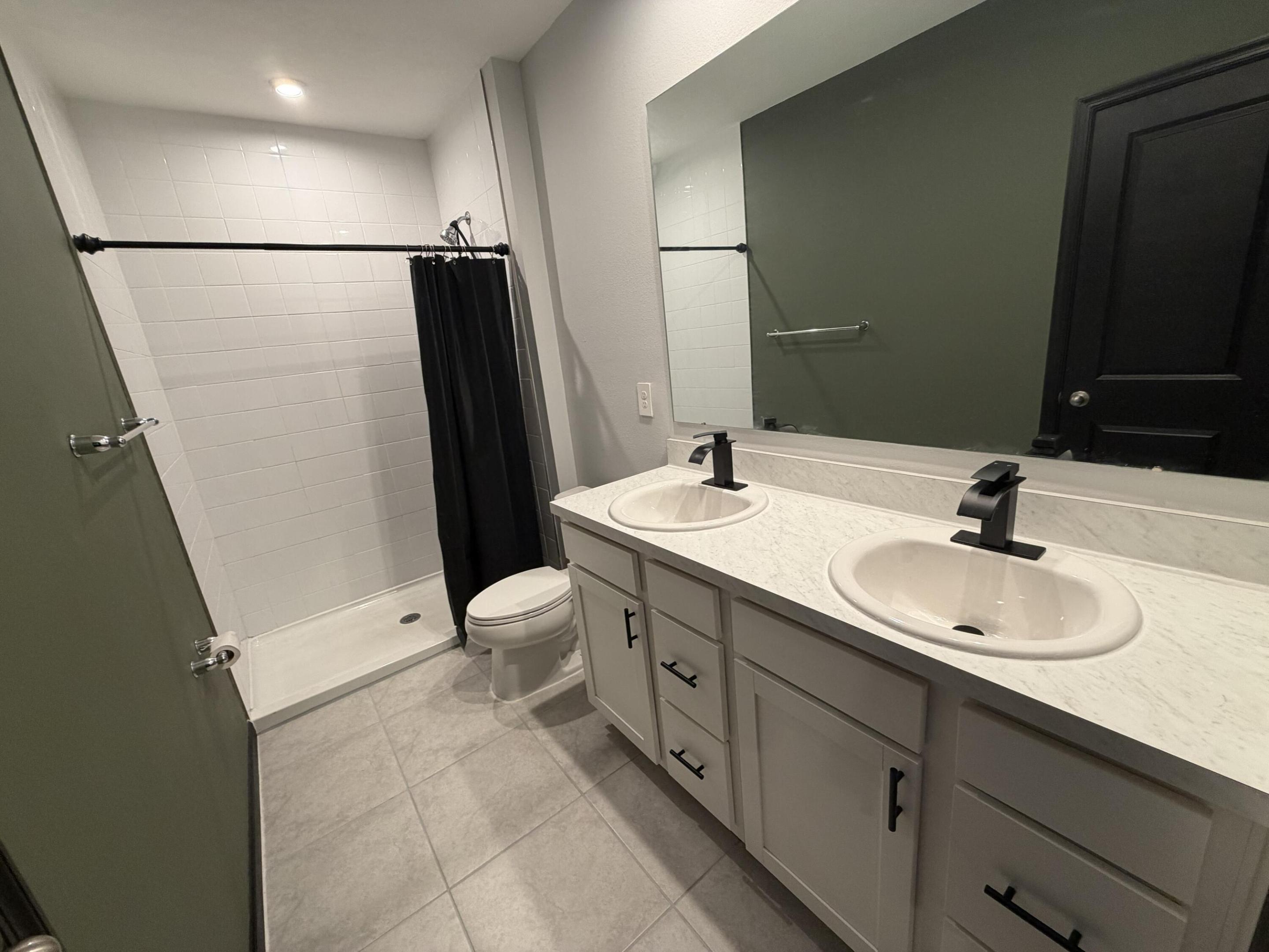 AVALON CROSSING - Residential