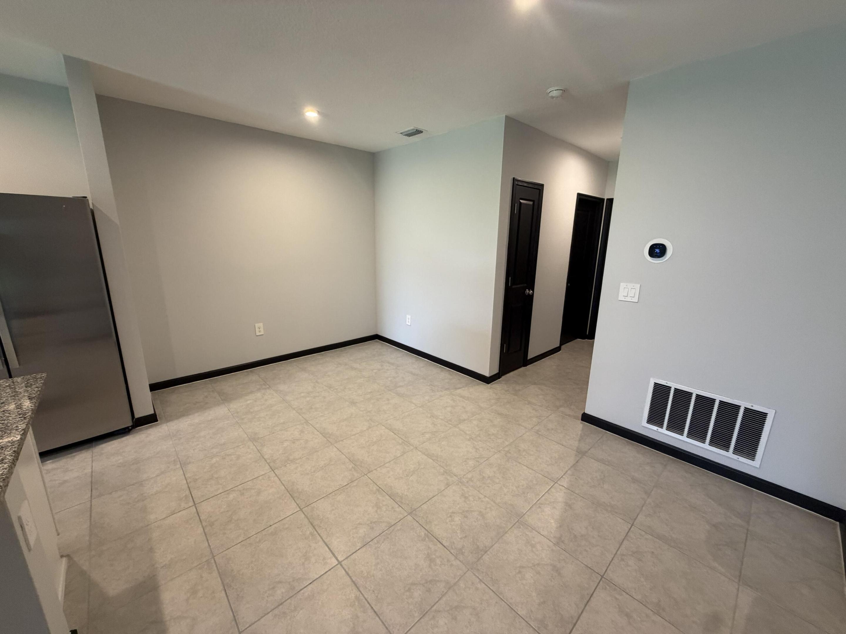 AVALON CROSSING - Residential