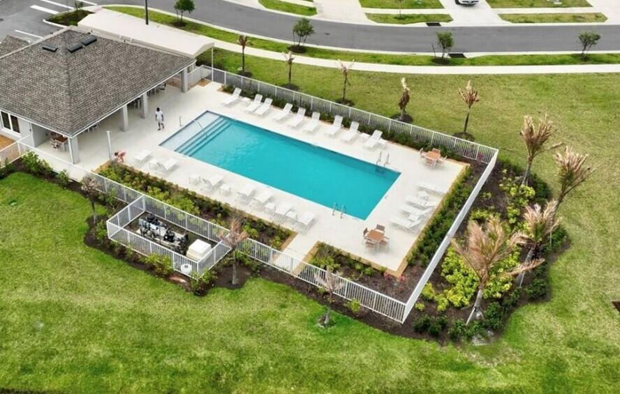 AVALON CROSSING - Residential