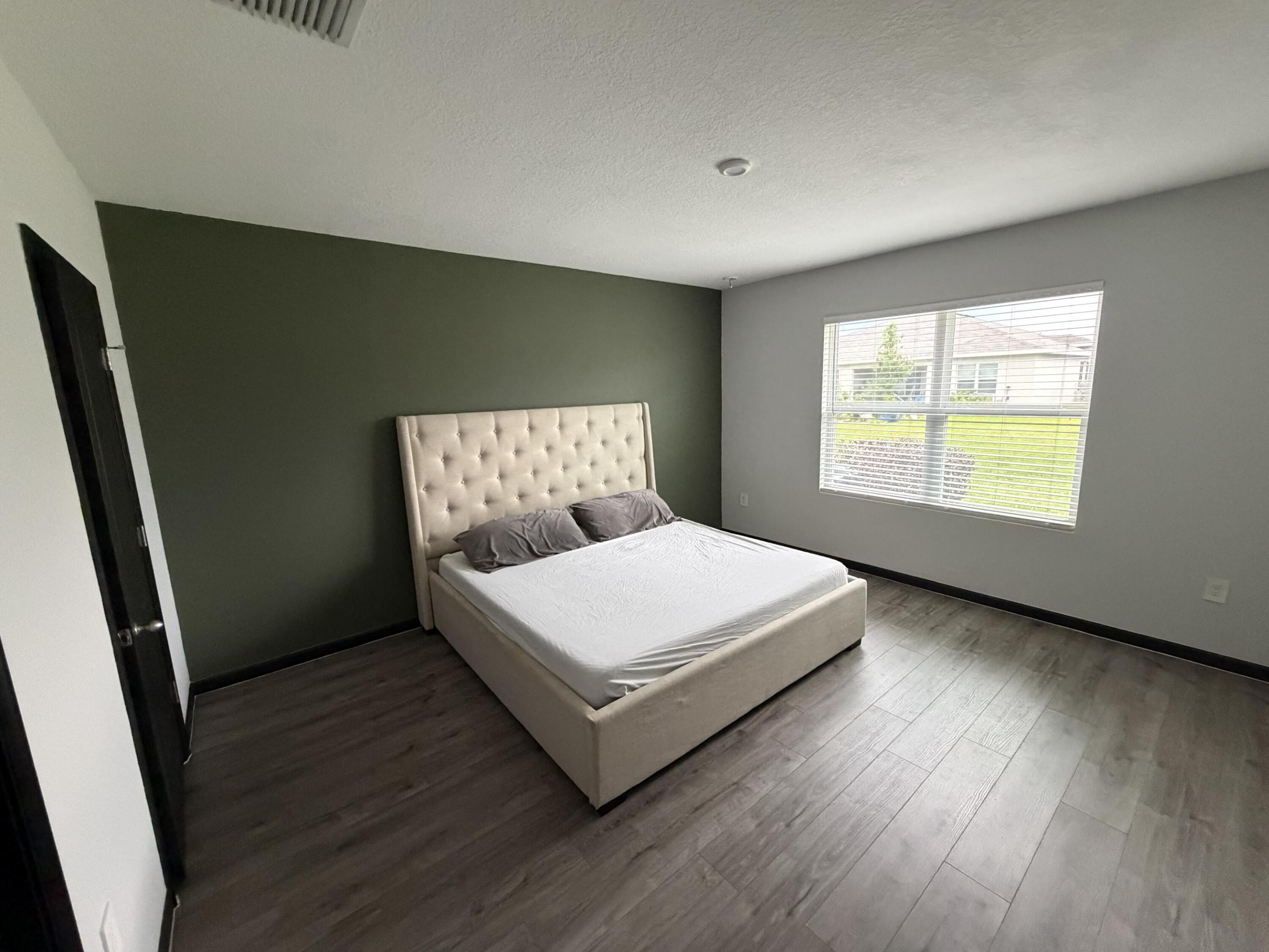 AVALON CROSSING - Residential