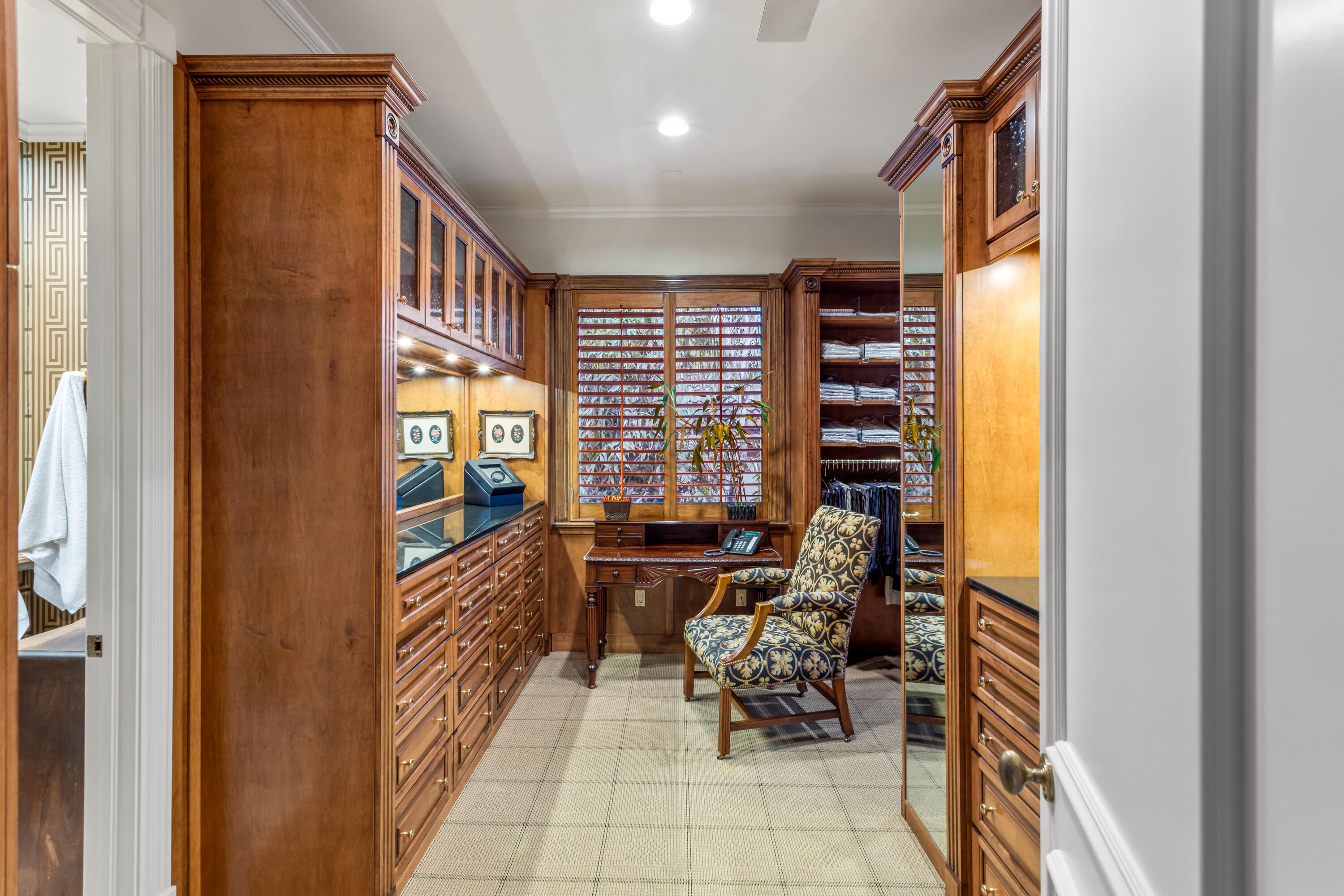 THE SANCTUARY - Residential