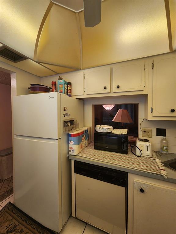 BERMUDA CLUB SEVEN CONDO - Residential