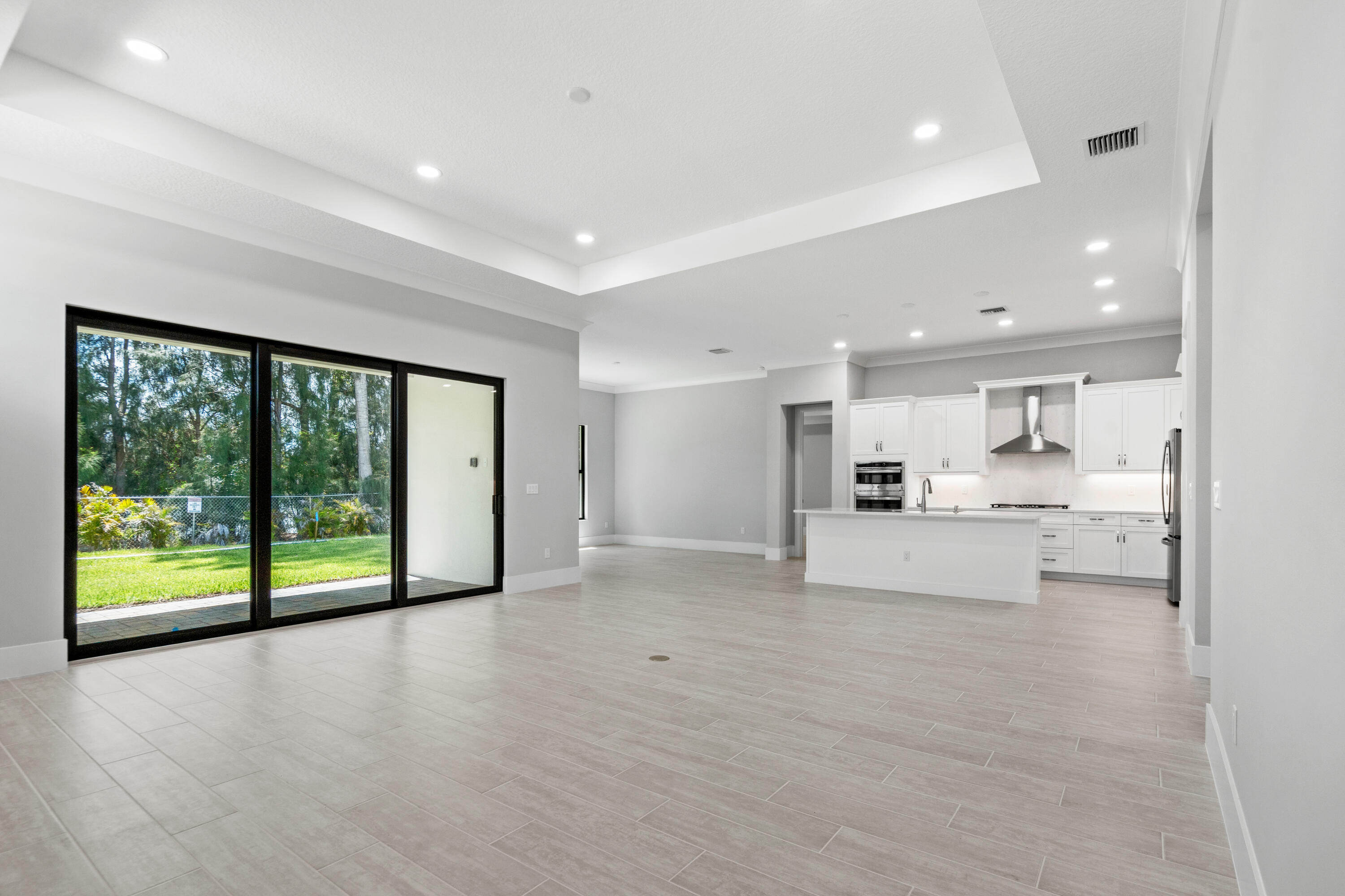 RAVENS LANDING - Residential