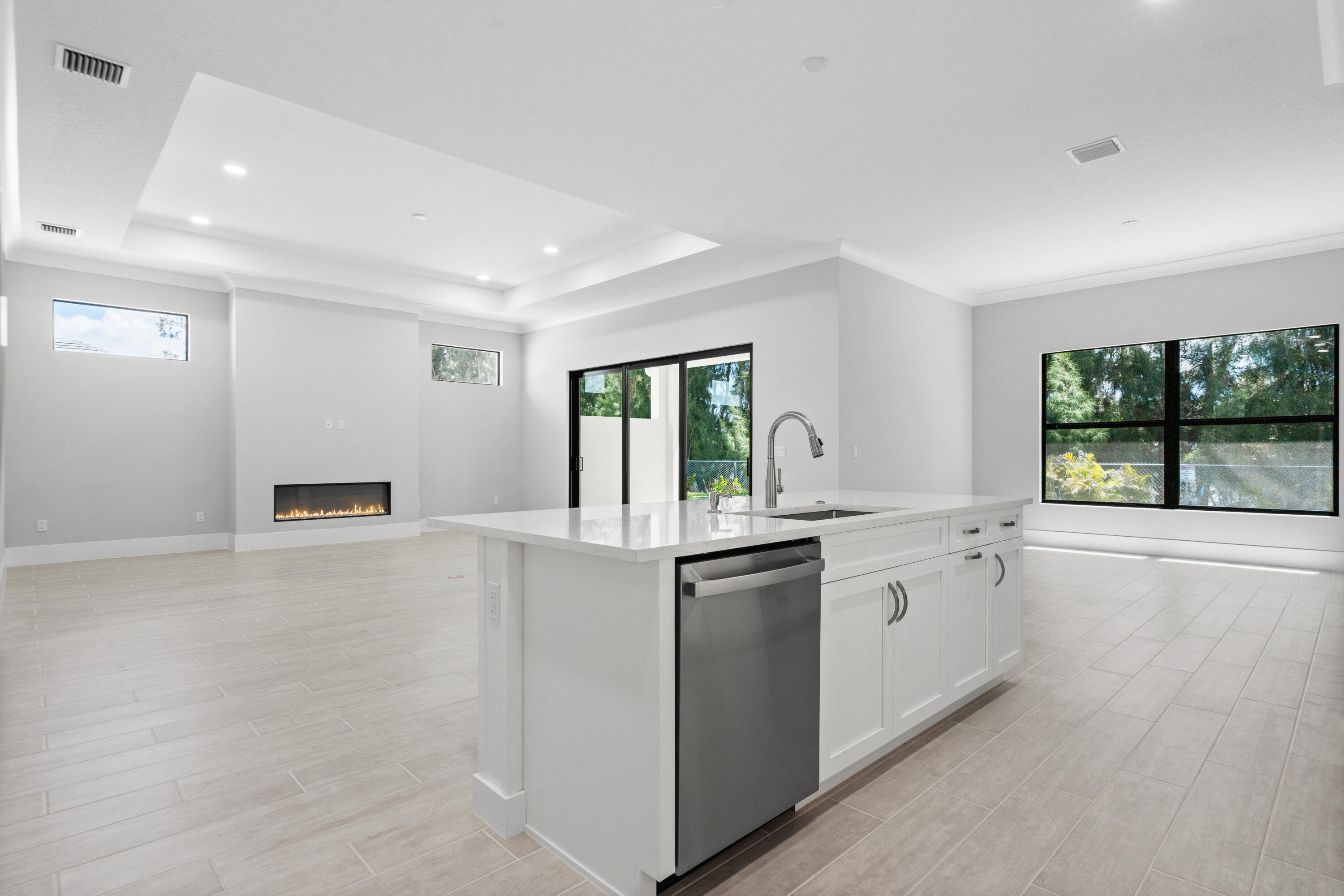 RAVENS LANDING - Residential