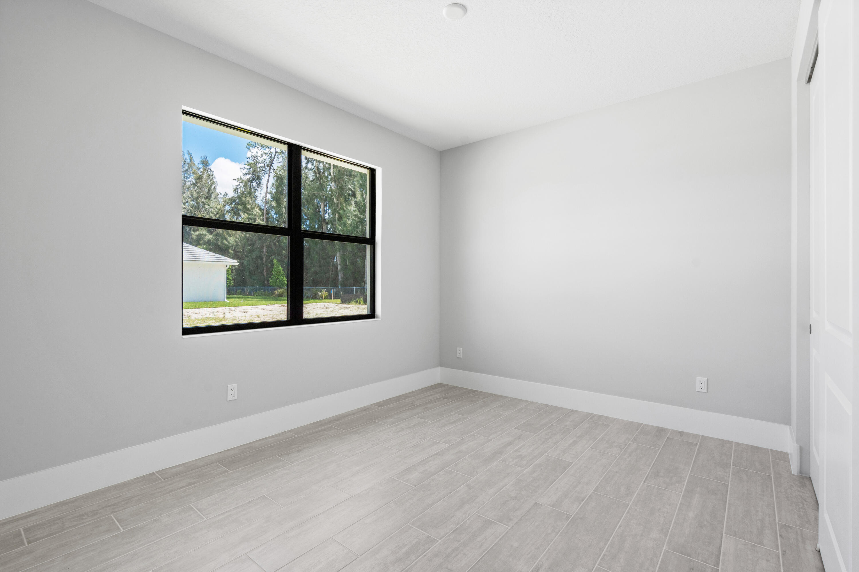 RAVENS LANDING - Residential