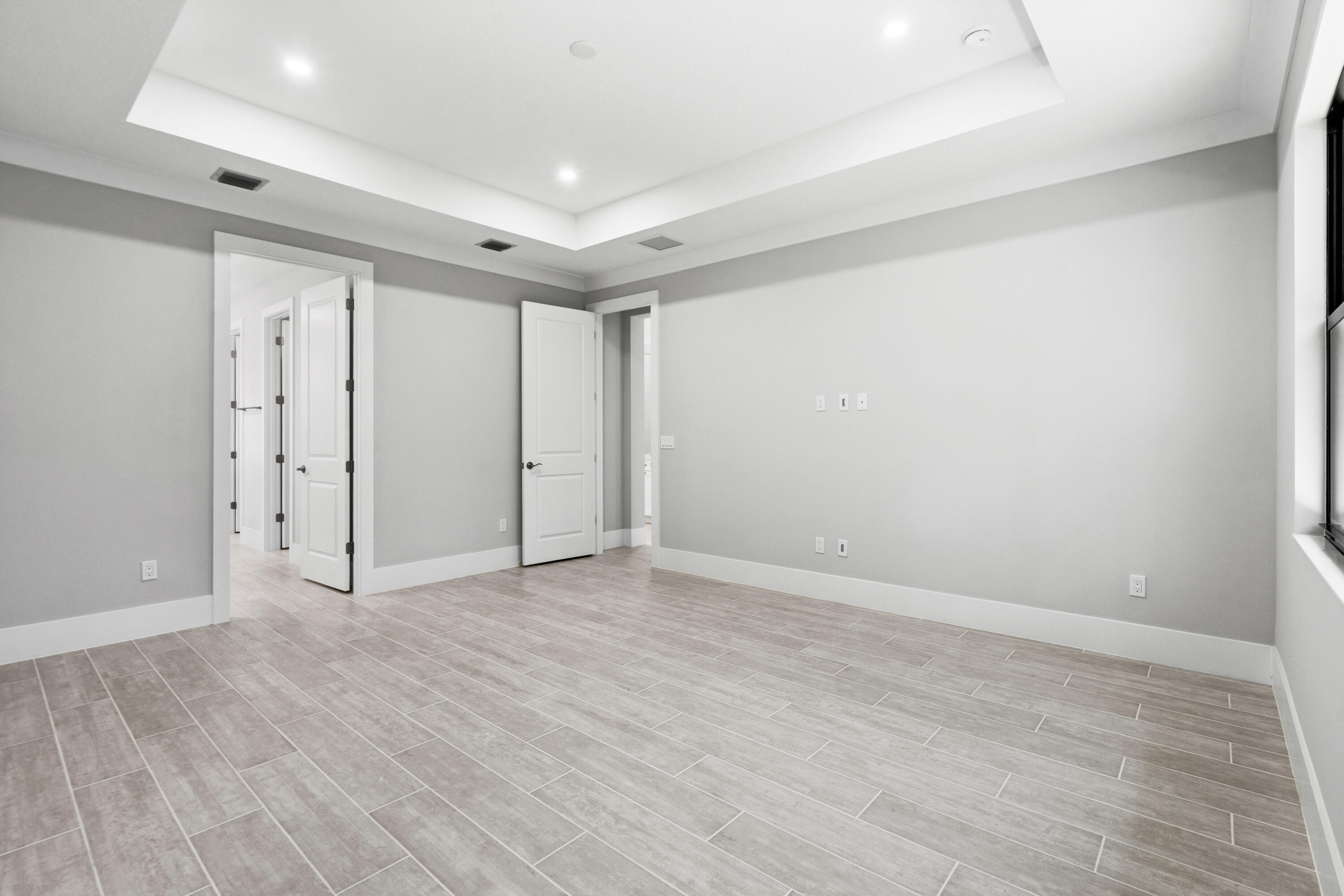RAVENS LANDING - Residential
