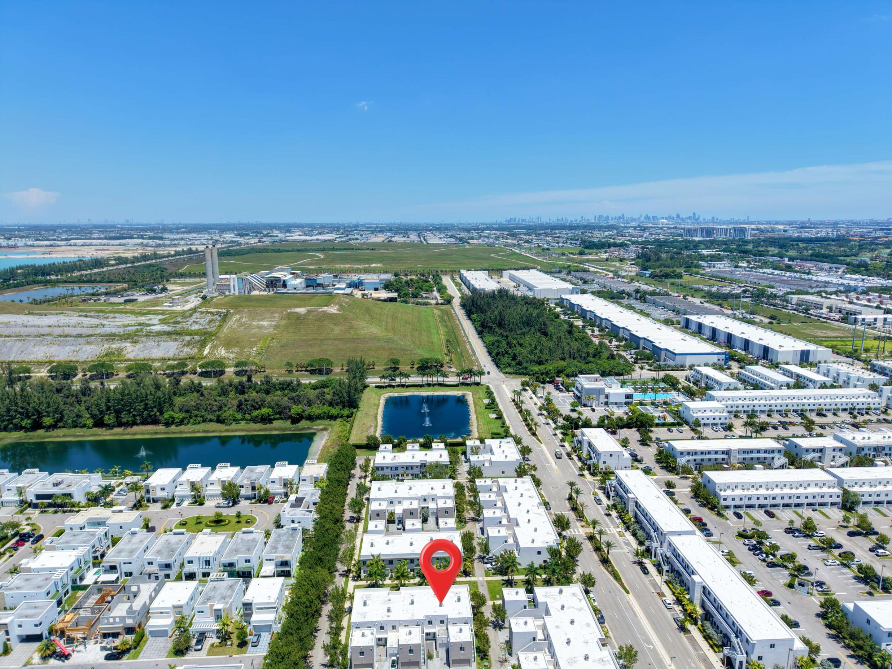 LANDMARK AT DORAL CENTRAL - Residential
