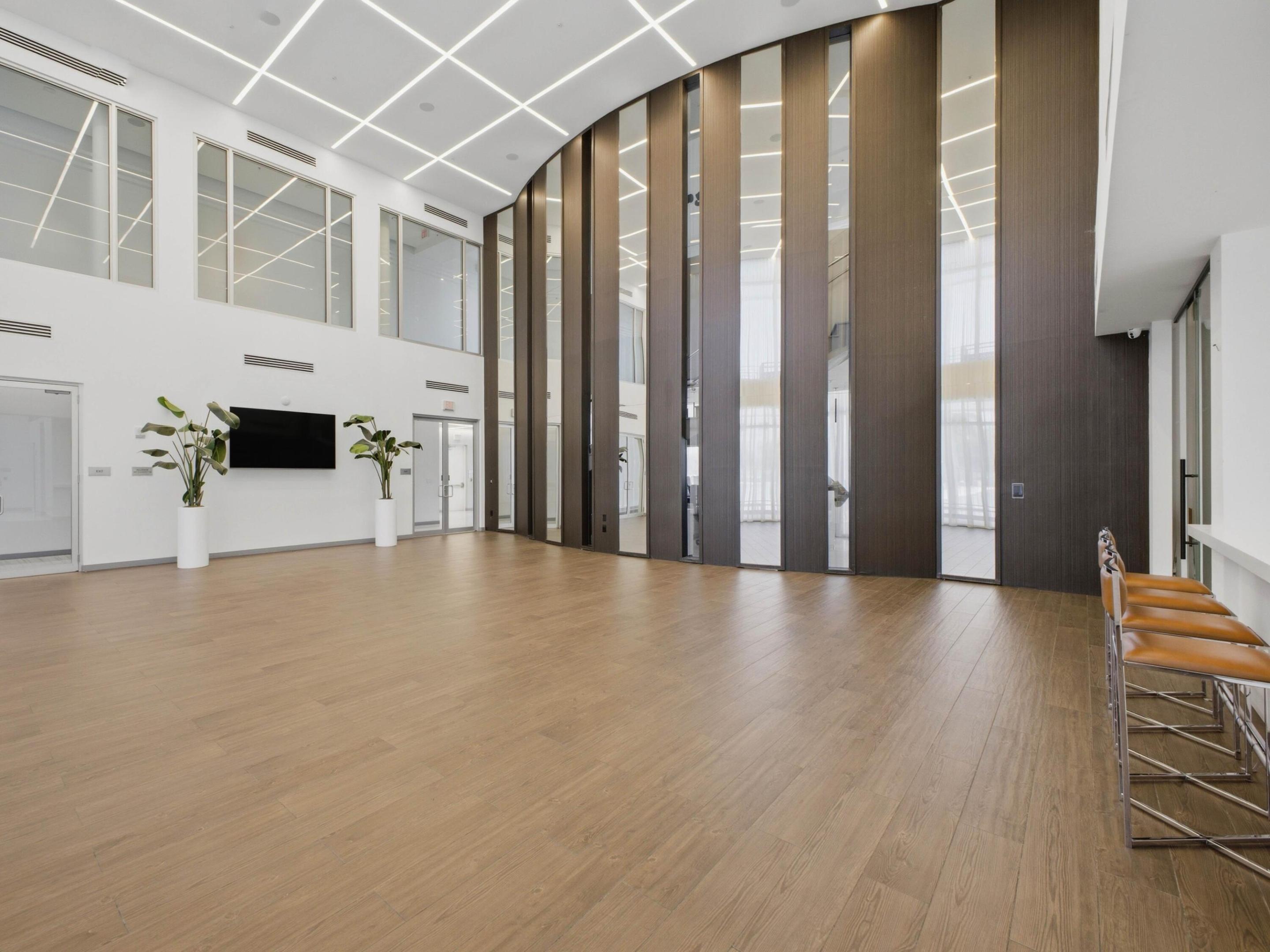LANDMARK AT DORAL CENTRAL - Residential