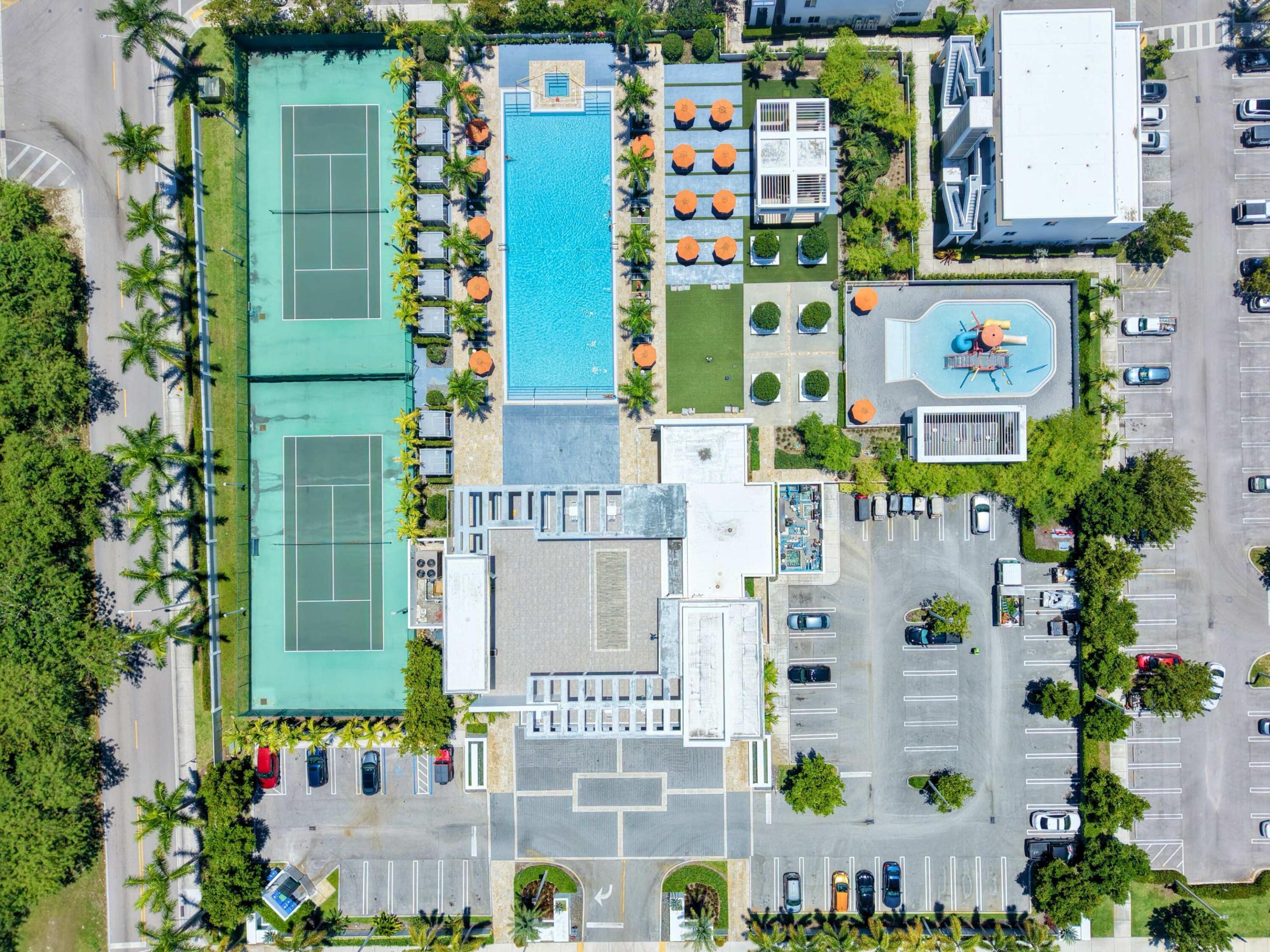 LANDMARK AT DORAL CENTRAL - Residential