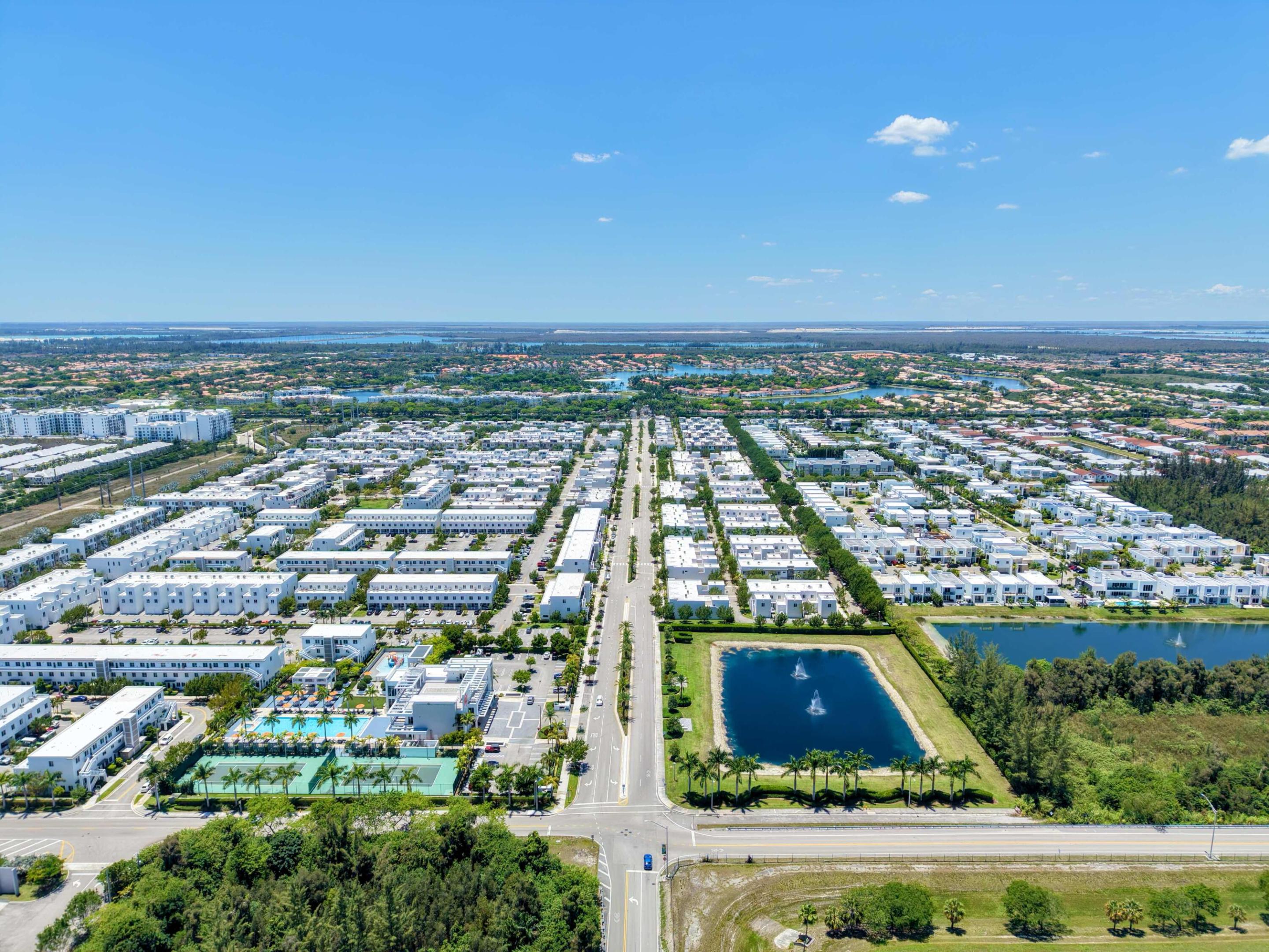 LANDMARK AT DORAL CENTRAL - Residential