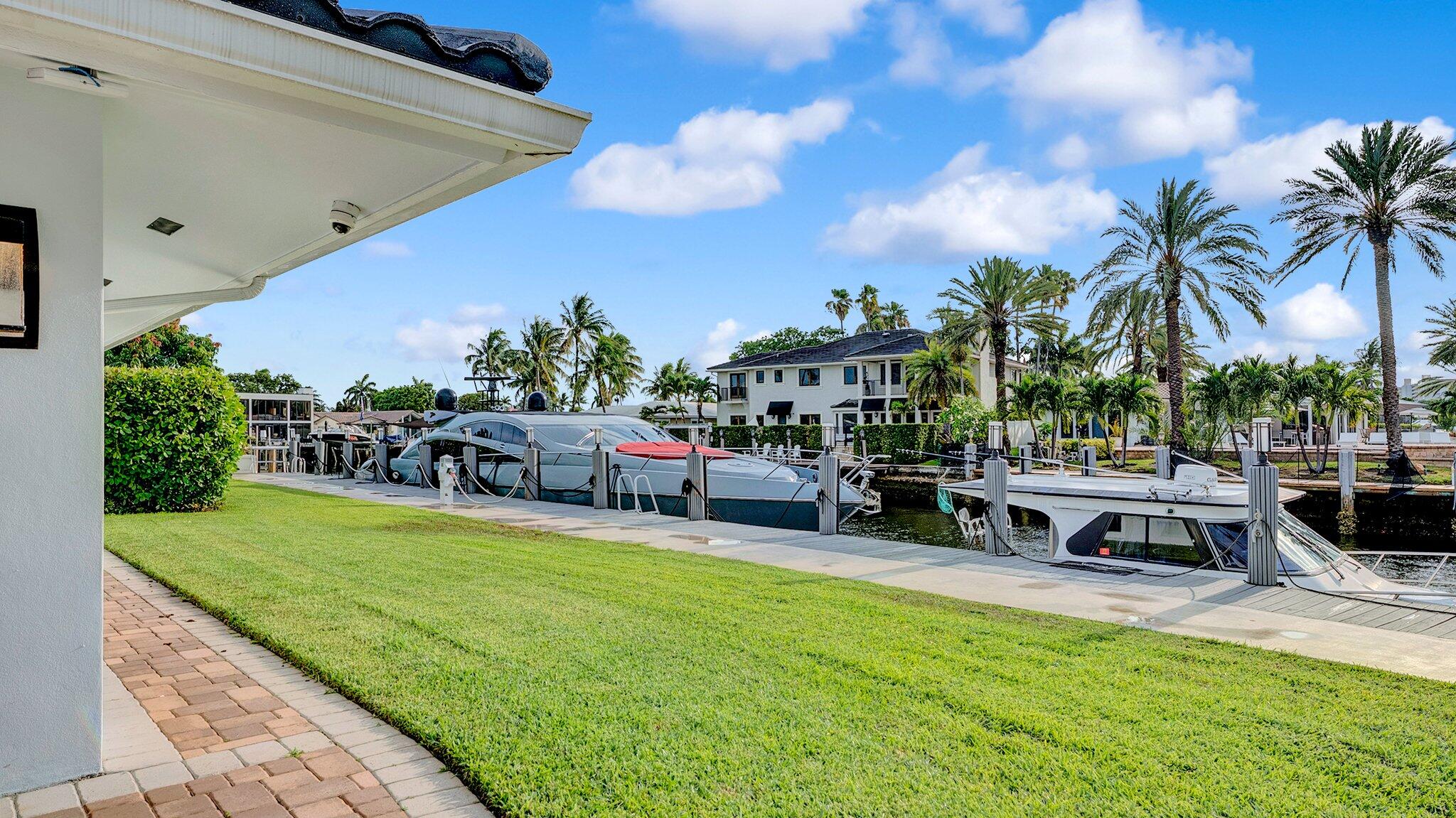 SANTA BARBARA SHORES - Residential