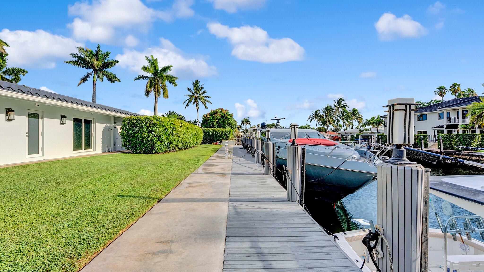 SANTA BARBARA SHORES - Residential