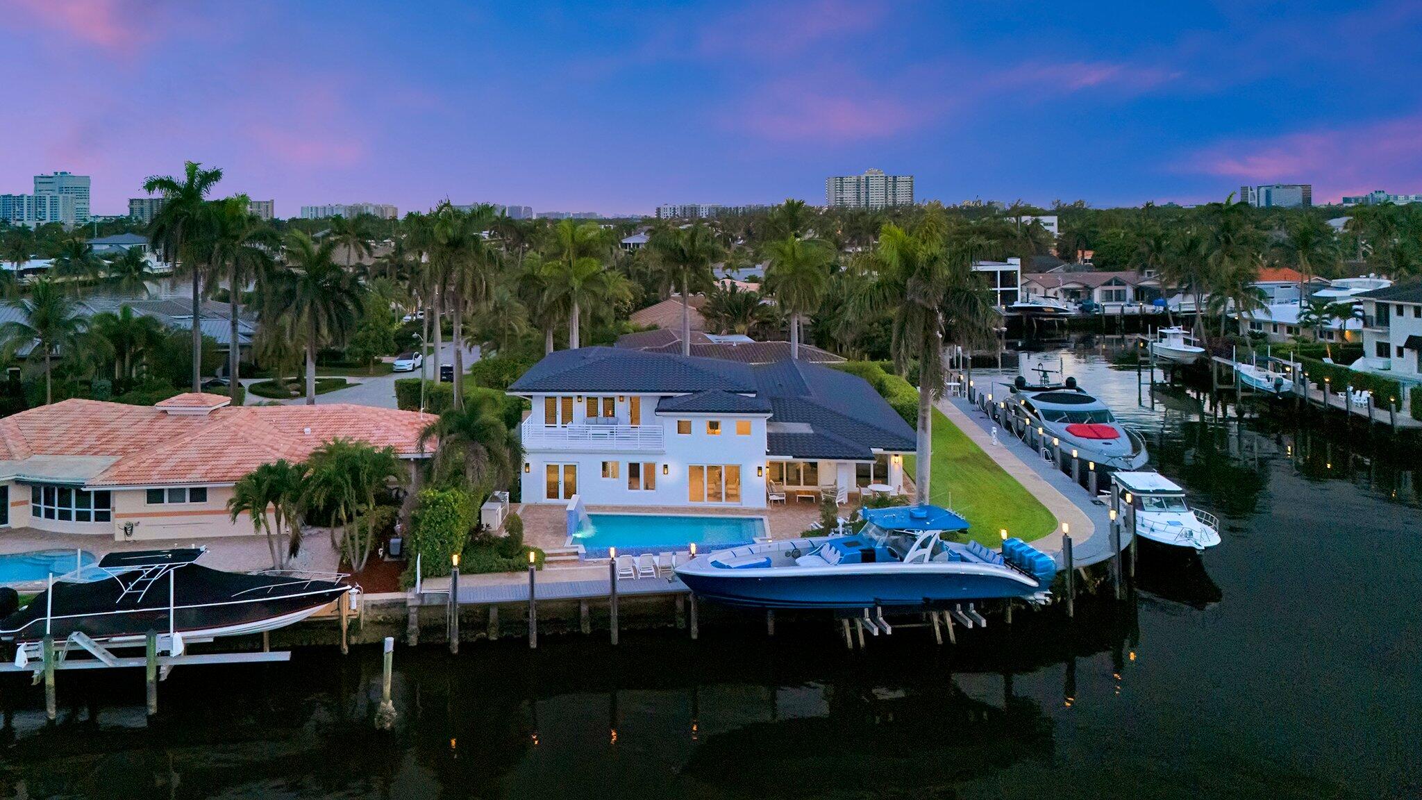 SANTA BARBARA SHORES - Residential