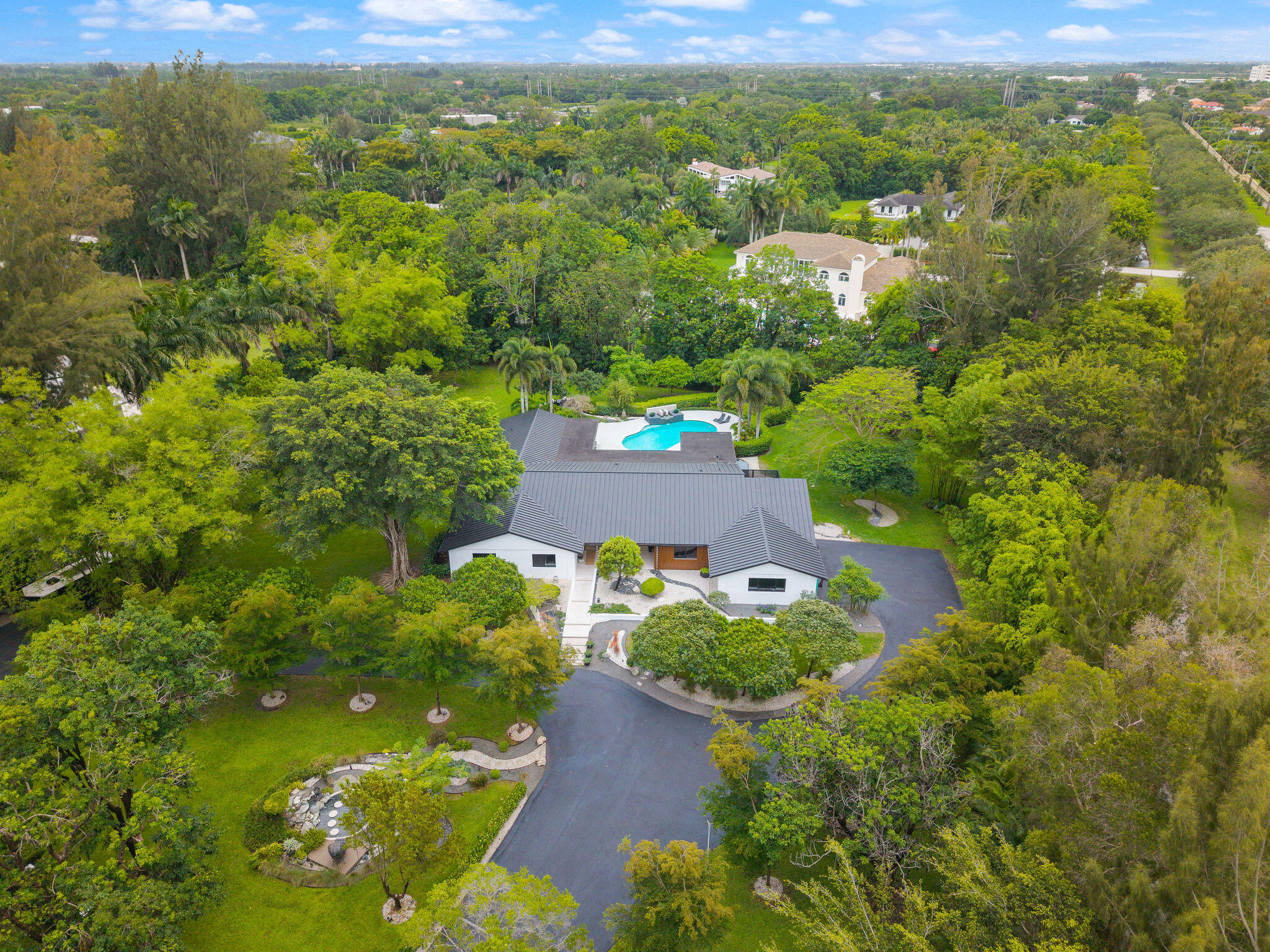 SUNSHINE RANCHES - Residential