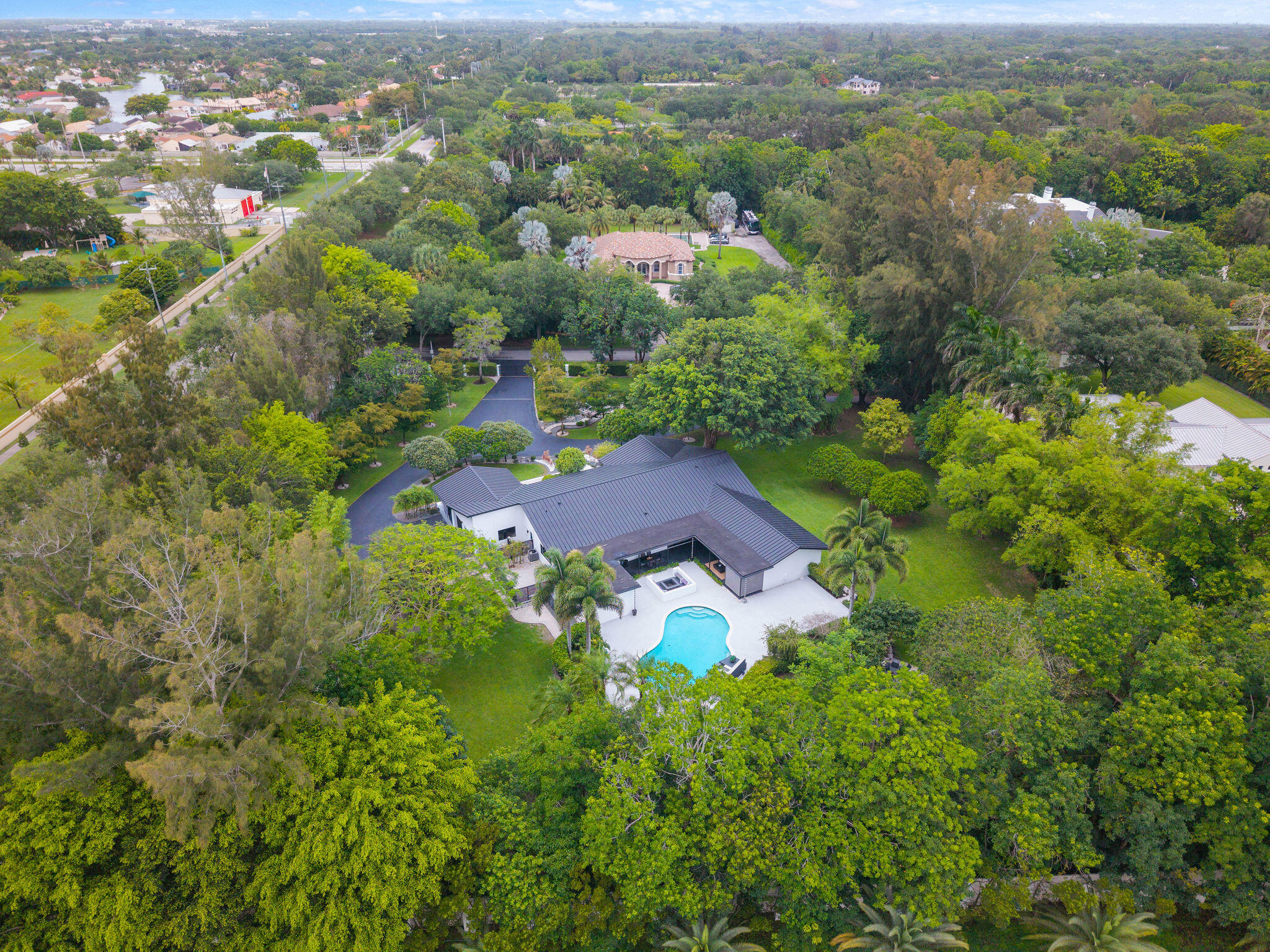 SUNSHINE RANCHES - Residential