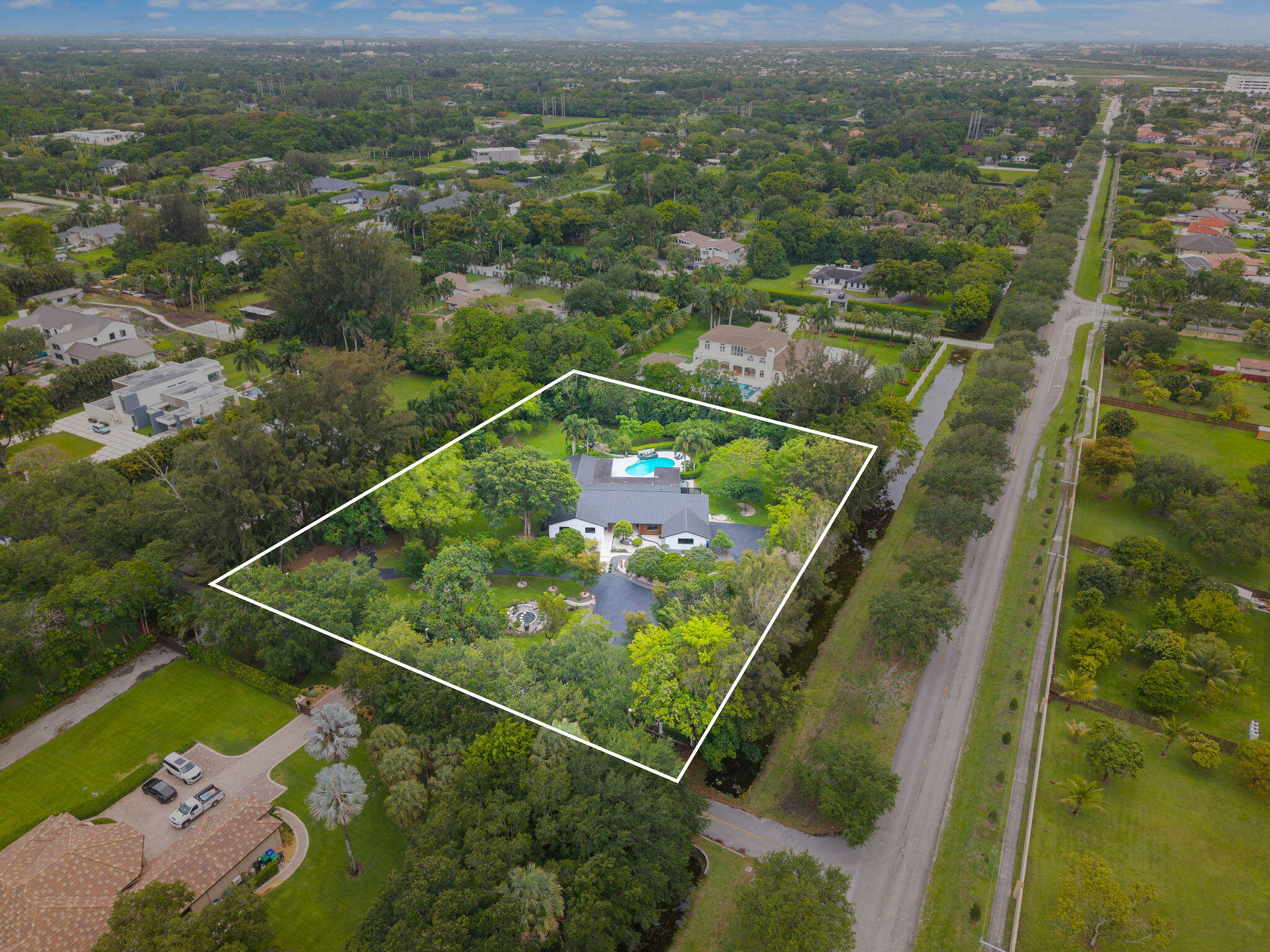 SUNSHINE RANCHES - Residential