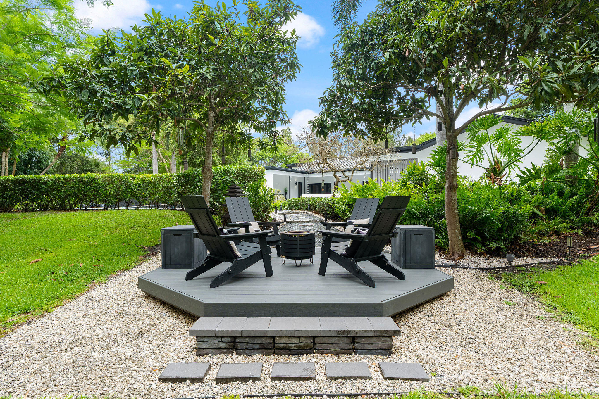 SUNSHINE RANCHES - Residential