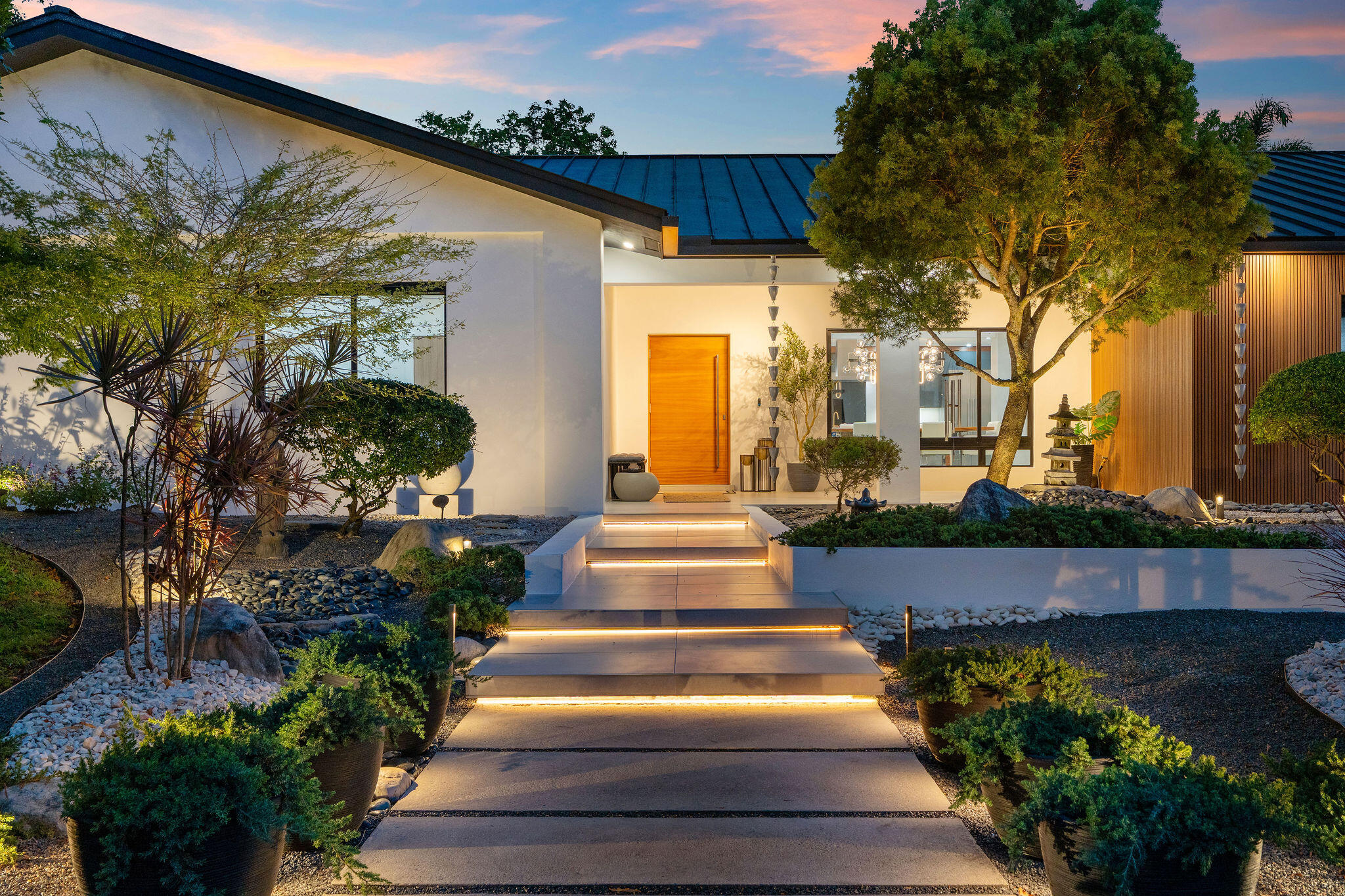SUNSHINE RANCHES - Residential