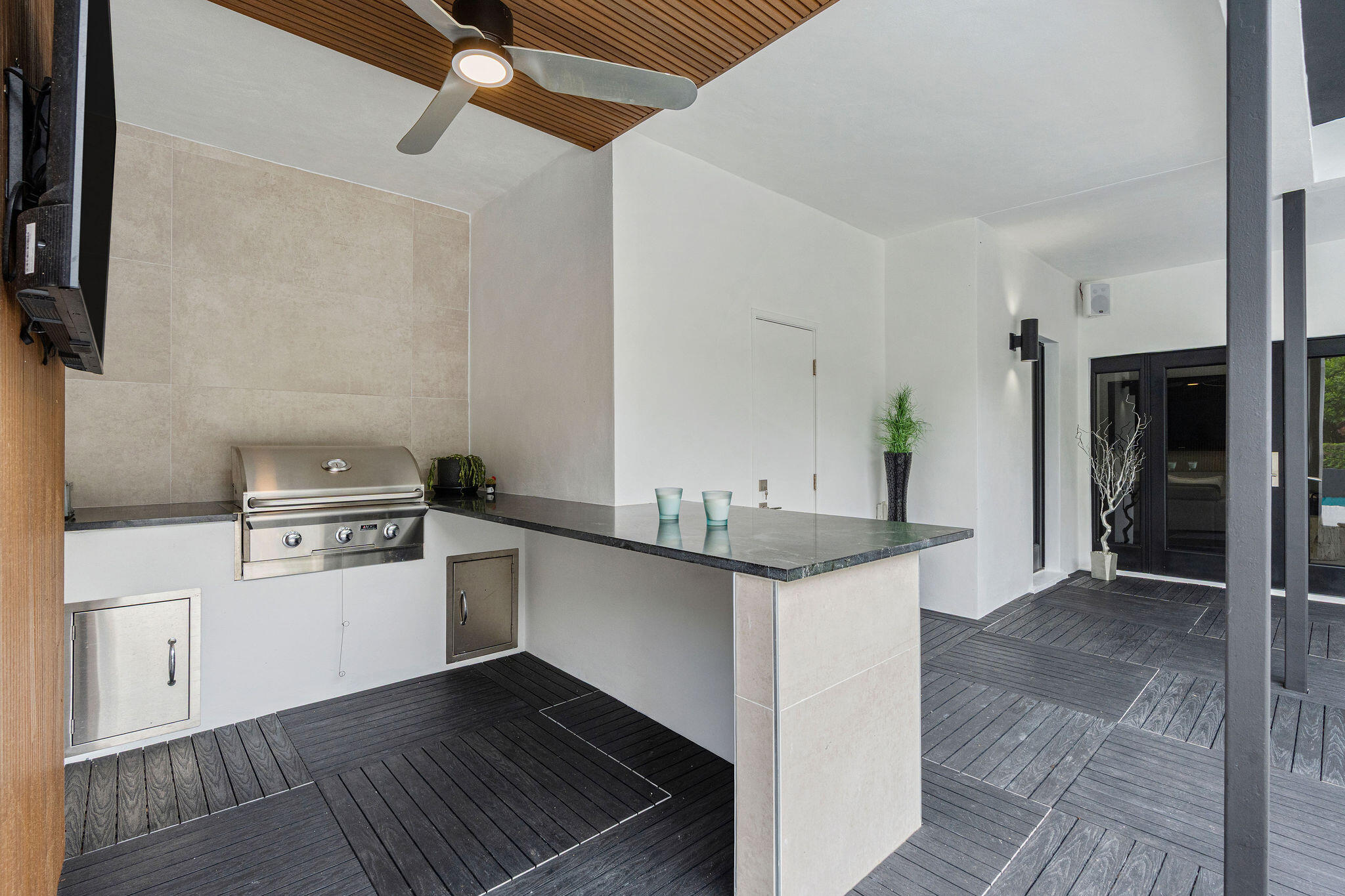 SUNSHINE RANCHES - Residential