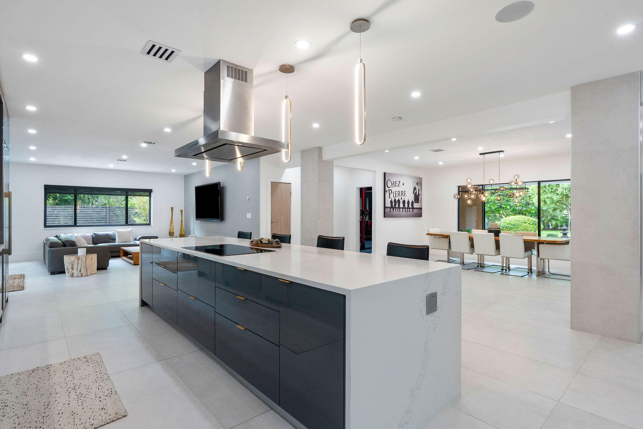 SUNSHINE RANCHES - Residential
