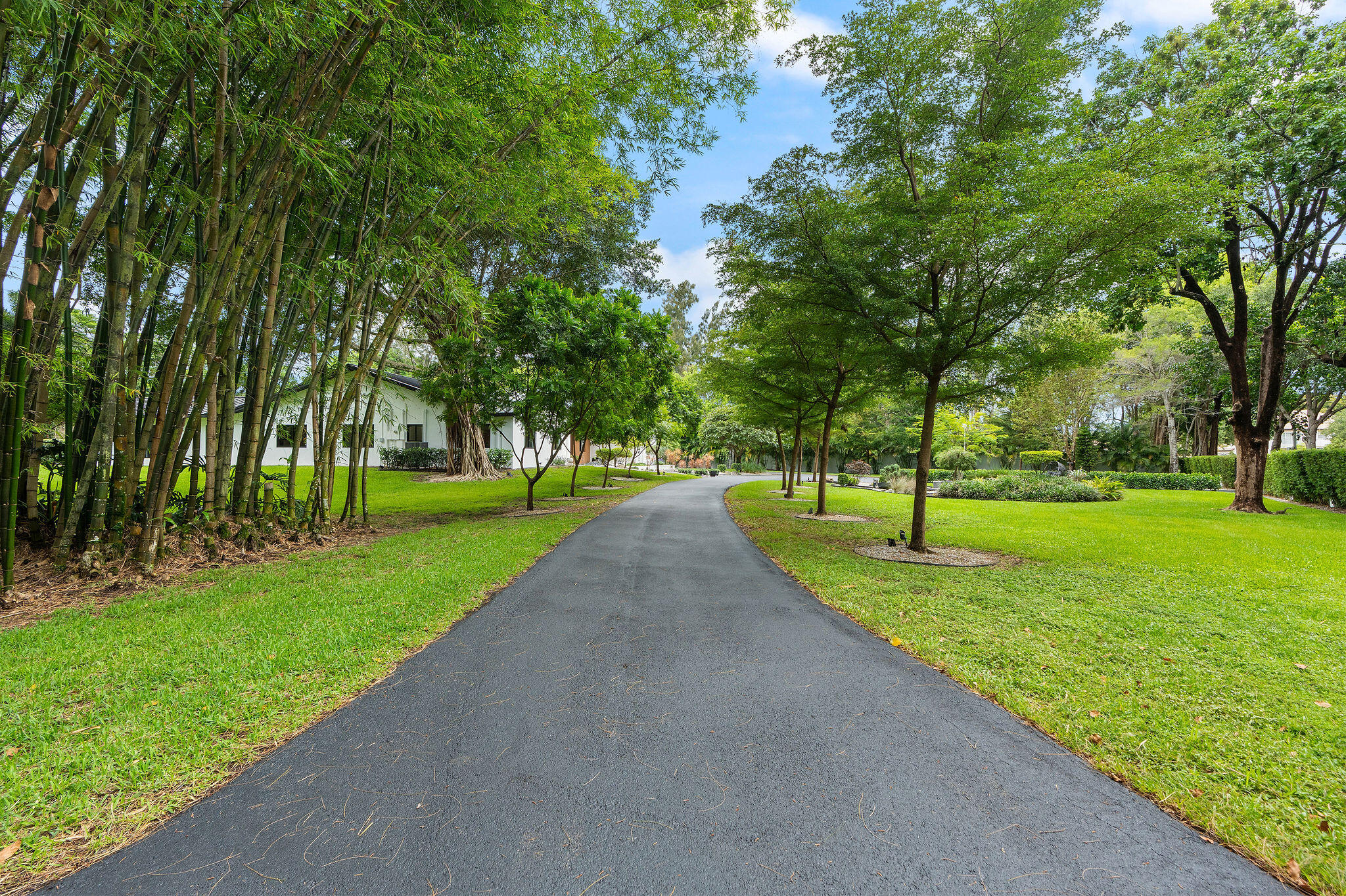 SUNSHINE RANCHES - Residential