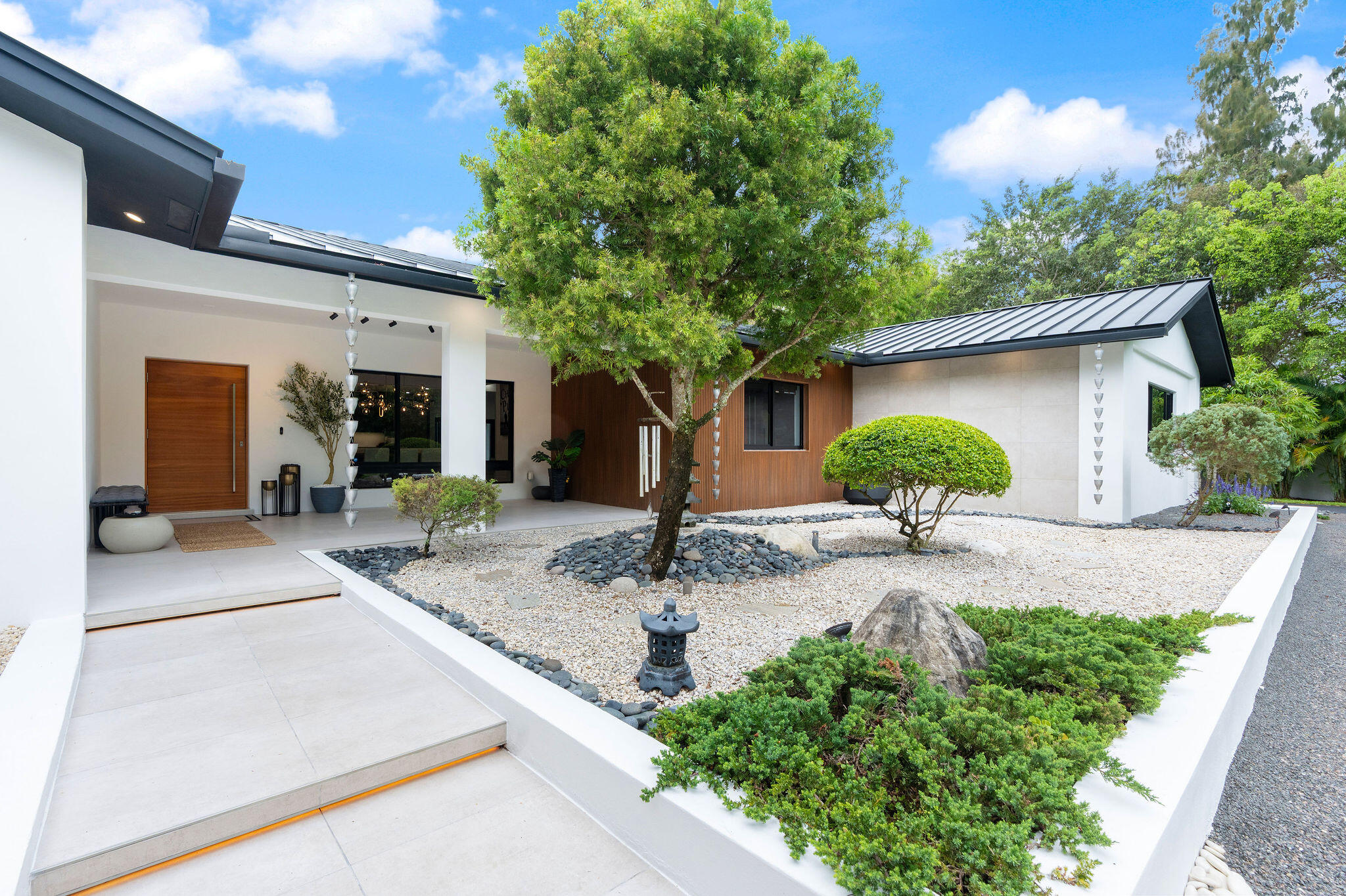 SUNSHINE RANCHES - Residential