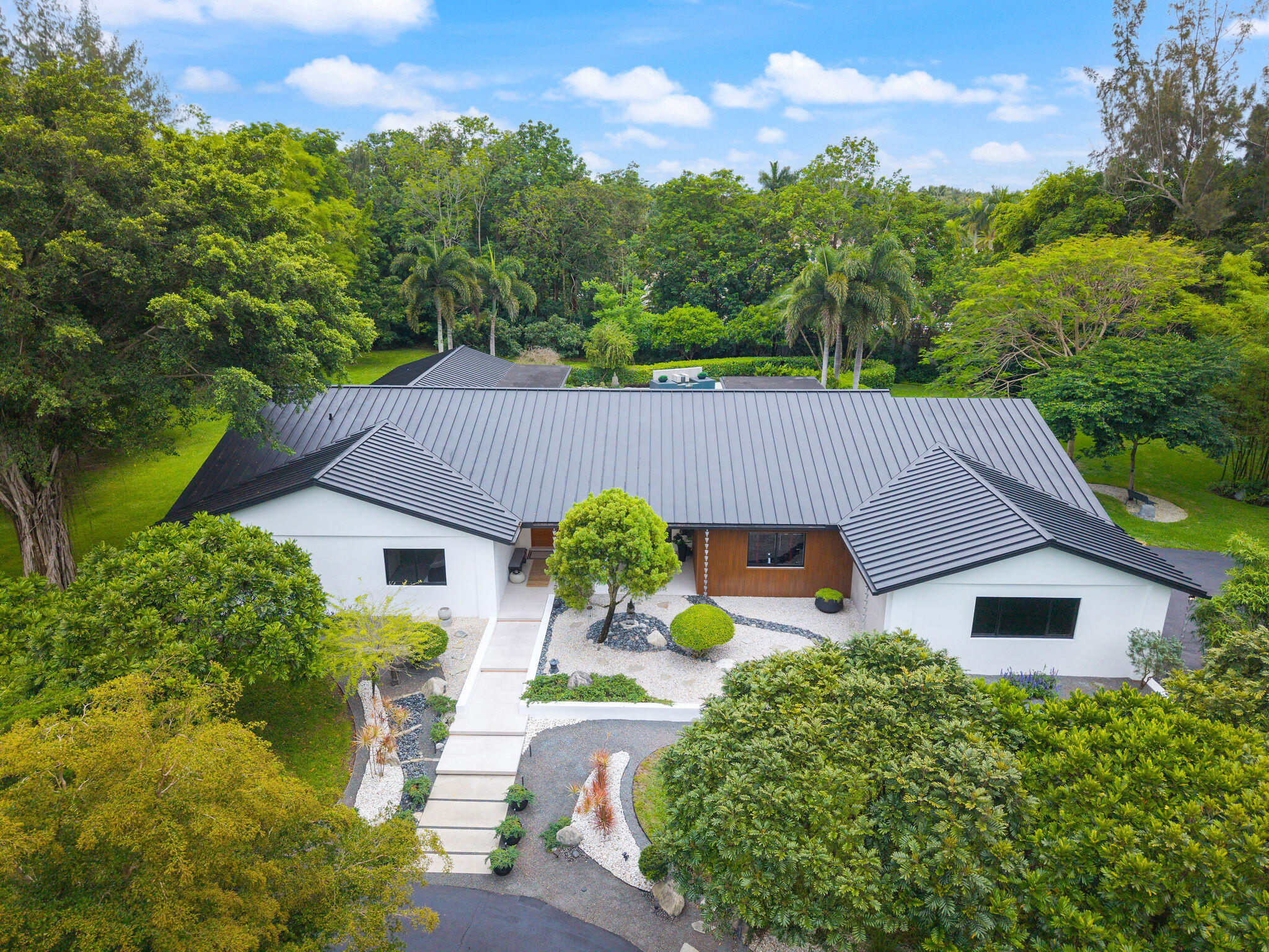 SUNSHINE RANCHES - Residential