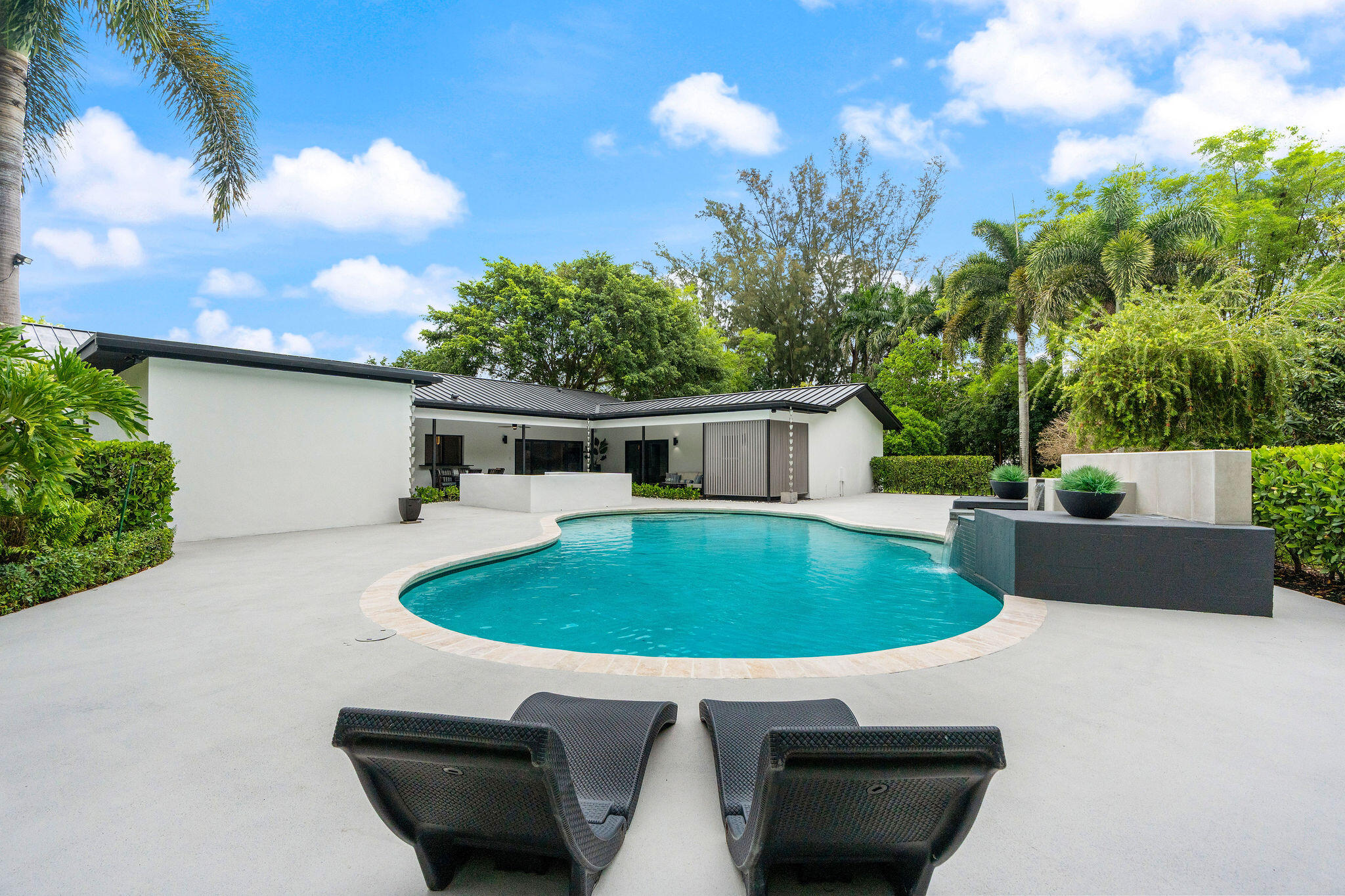 SUNSHINE RANCHES - Residential