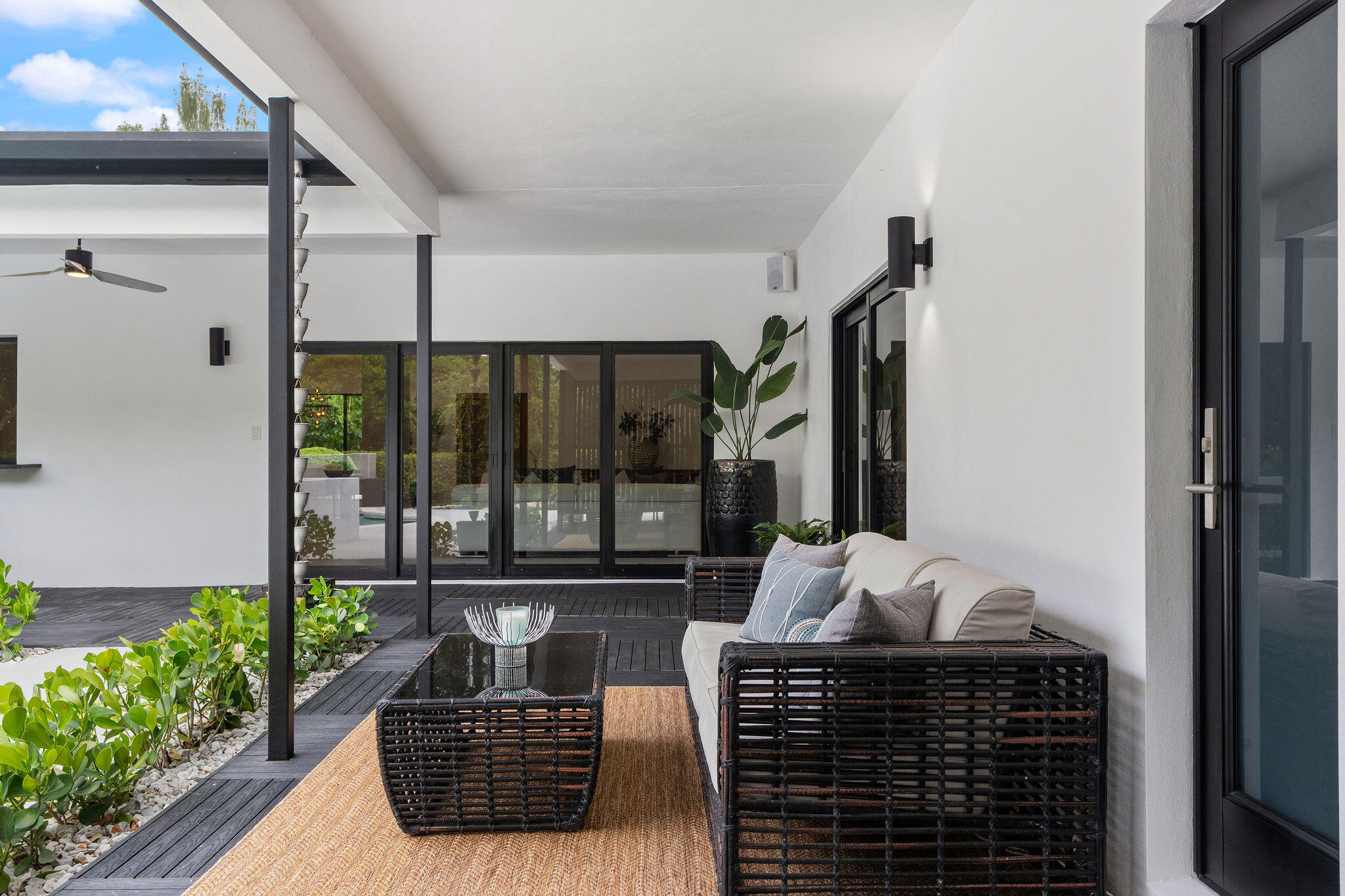 SUNSHINE RANCHES - Residential